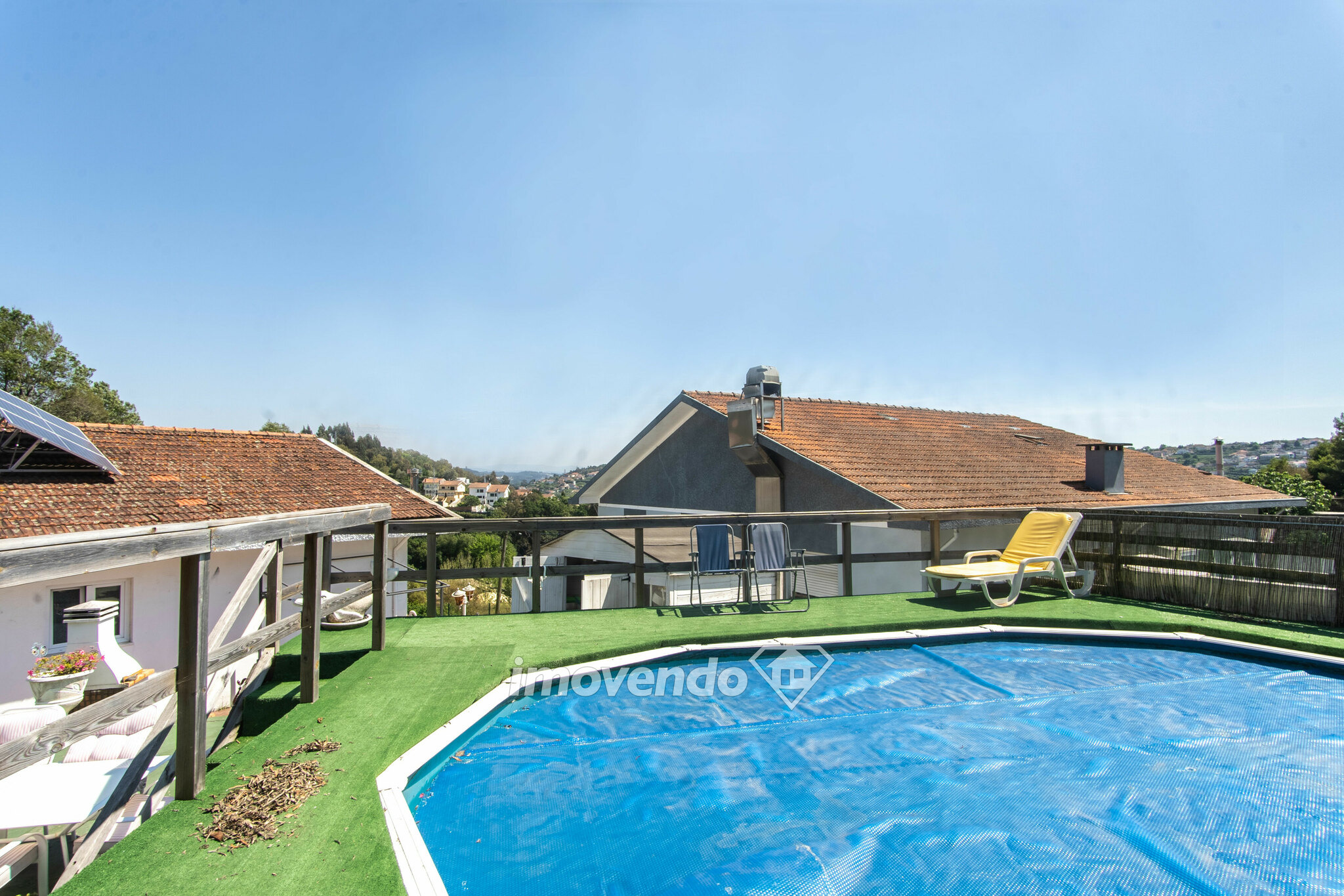Moradia isolada T4, com piscina, quintal e vistas Rio, em Gondomar