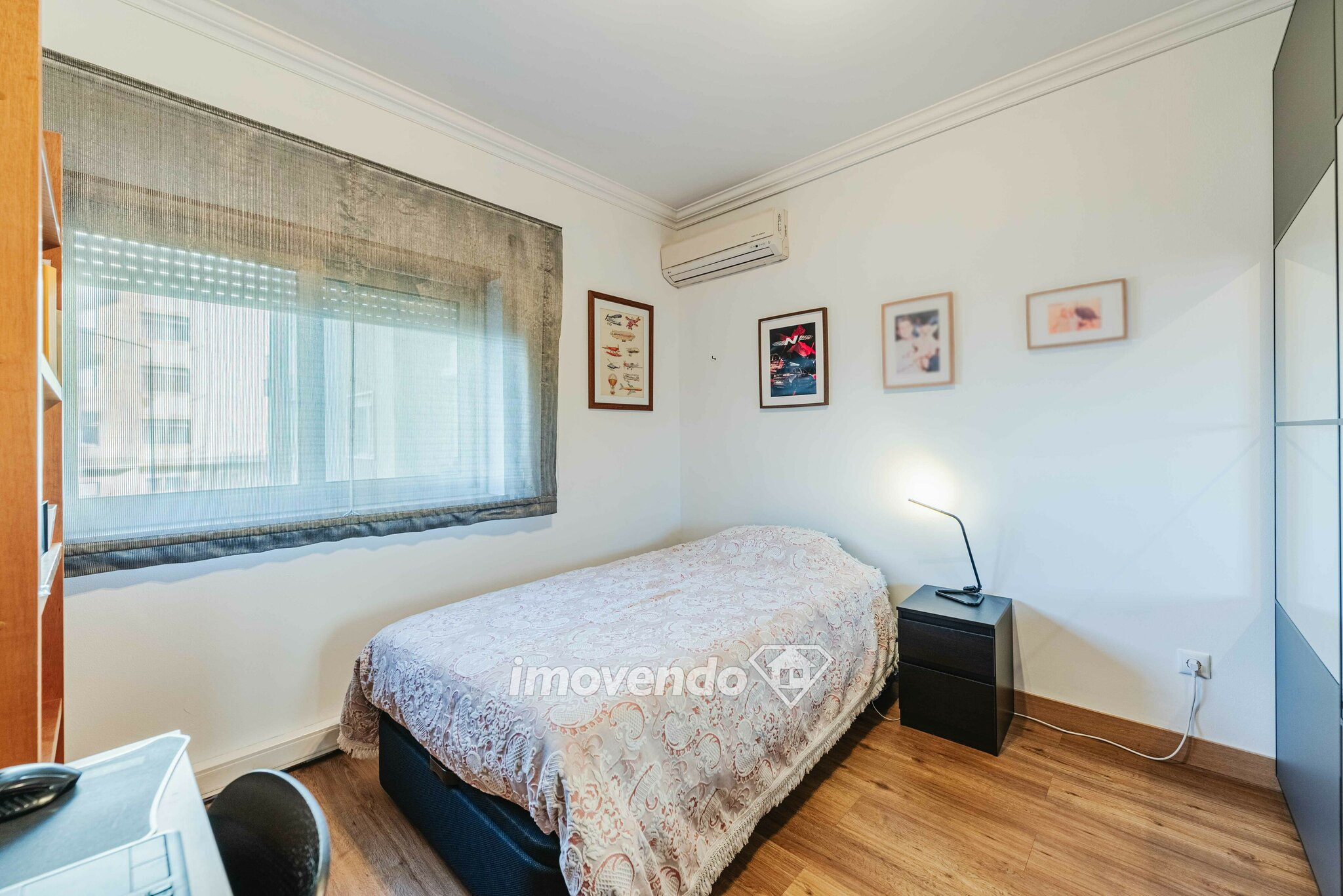 Apartamento T3 remodelado, com lugar de estacionamento, na Bobadela
