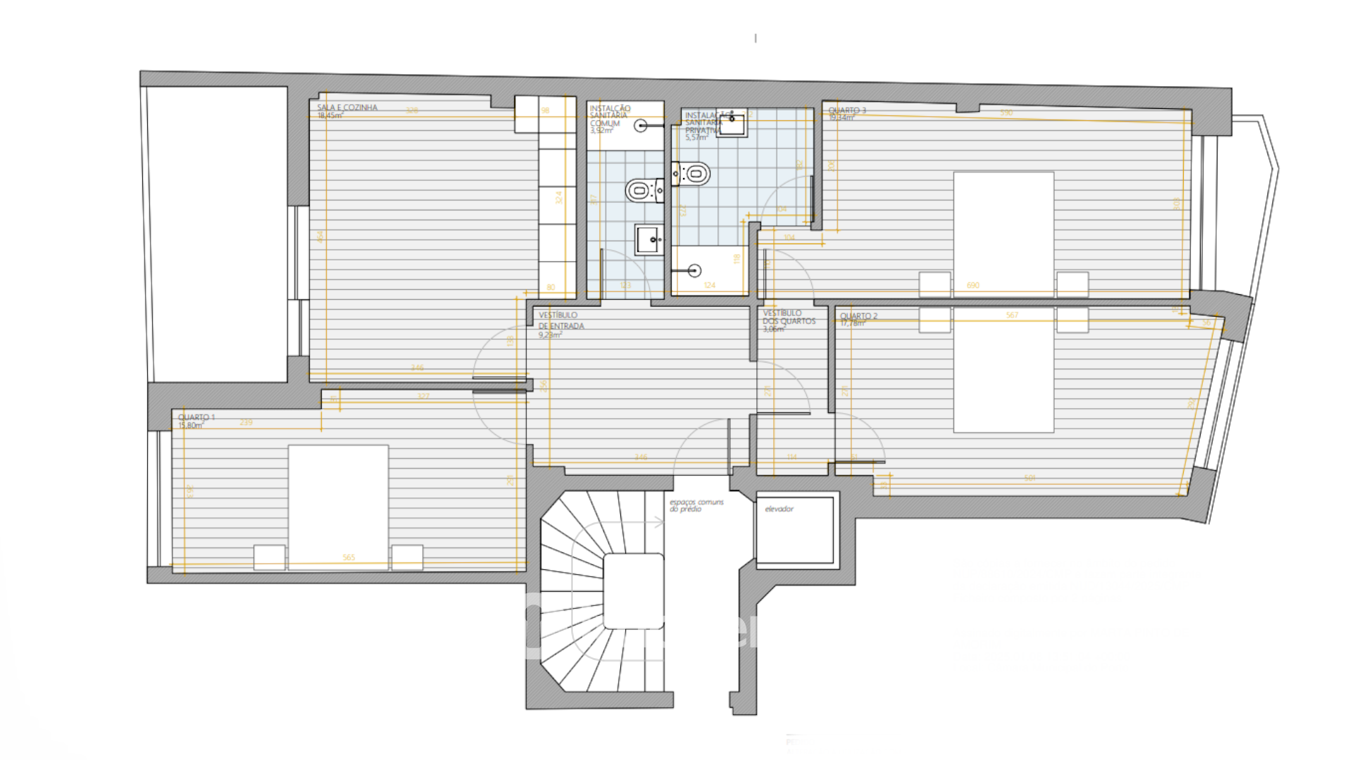 Apartamento T3 renovado, com duas varandas, em Paranhos, no centro do Porto