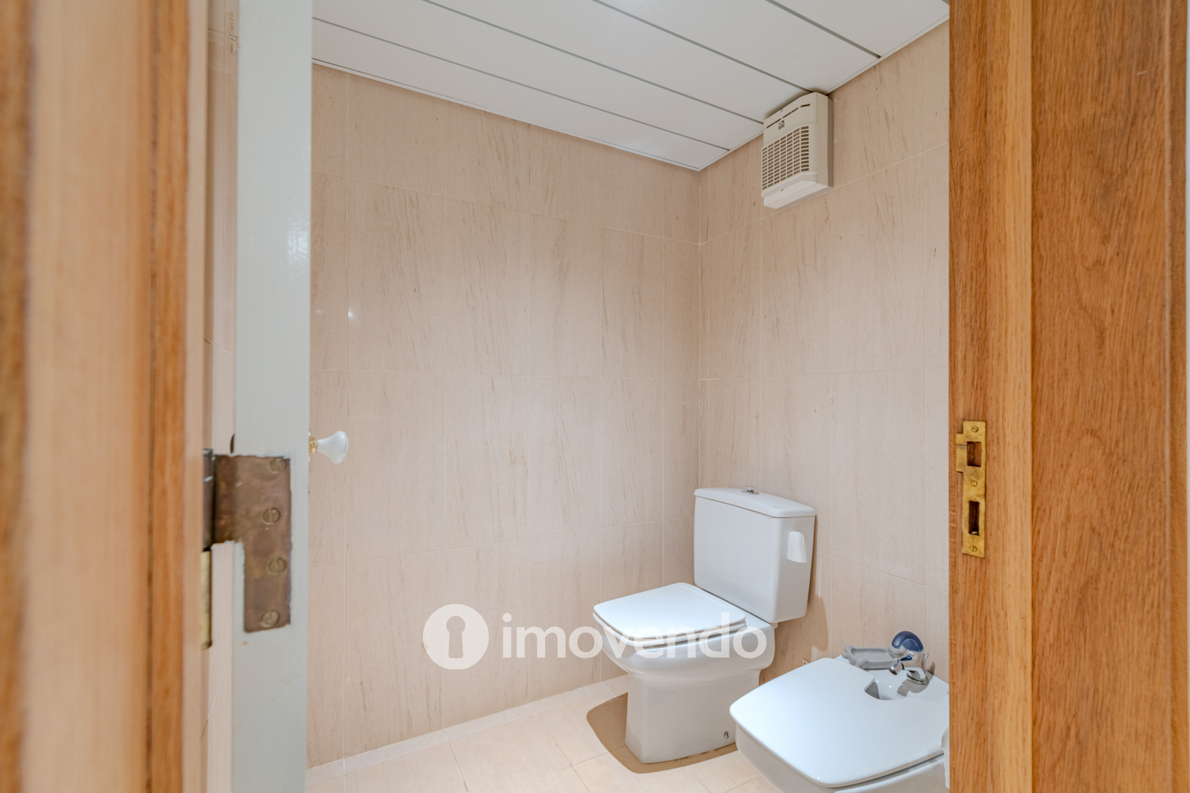 Apartamento T1 com estacionamento, junto da Marina de Vilamoura