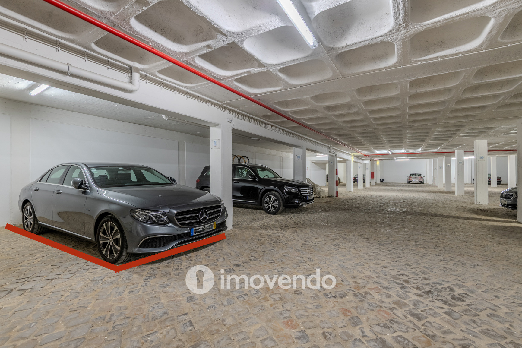 Apartamento T1 com estacionamento, junto da Marina de Vilamoura