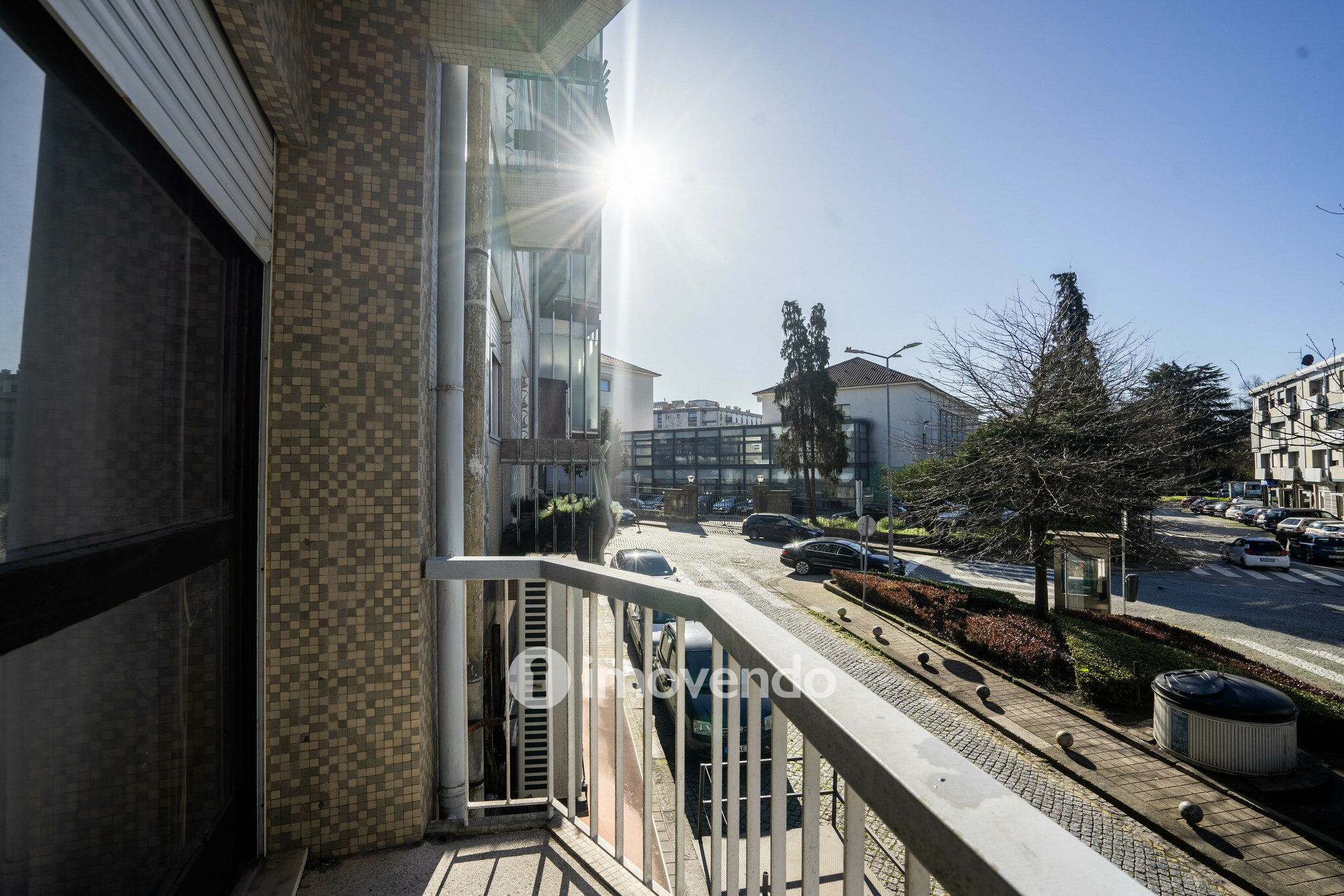 Apartamento T4, com varanda e terraço, em Paranhos, no Porto