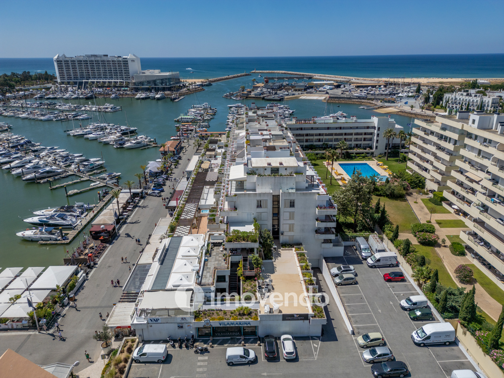 Apartamento T1 com estacionamento, junto da Marina de Vilamoura