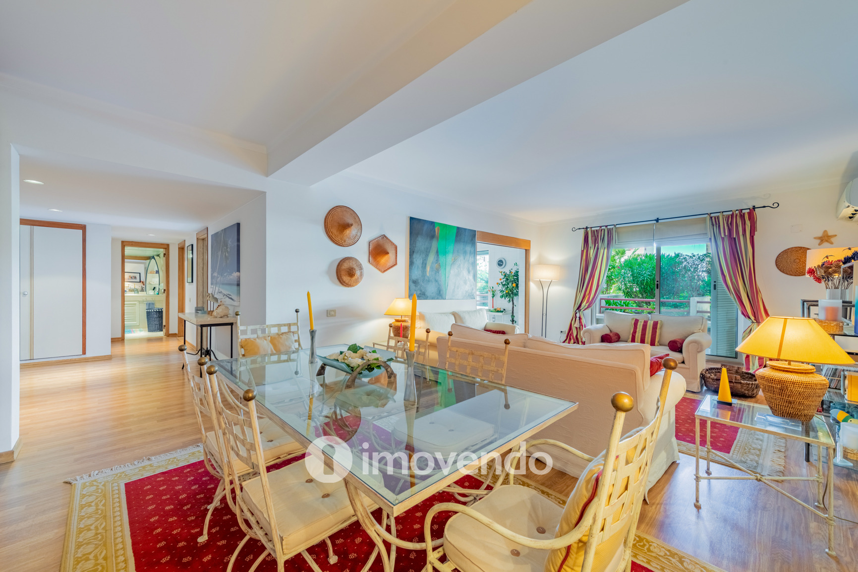 Apartamento T1 com estacionamento, junto da Marina de Vilamoura