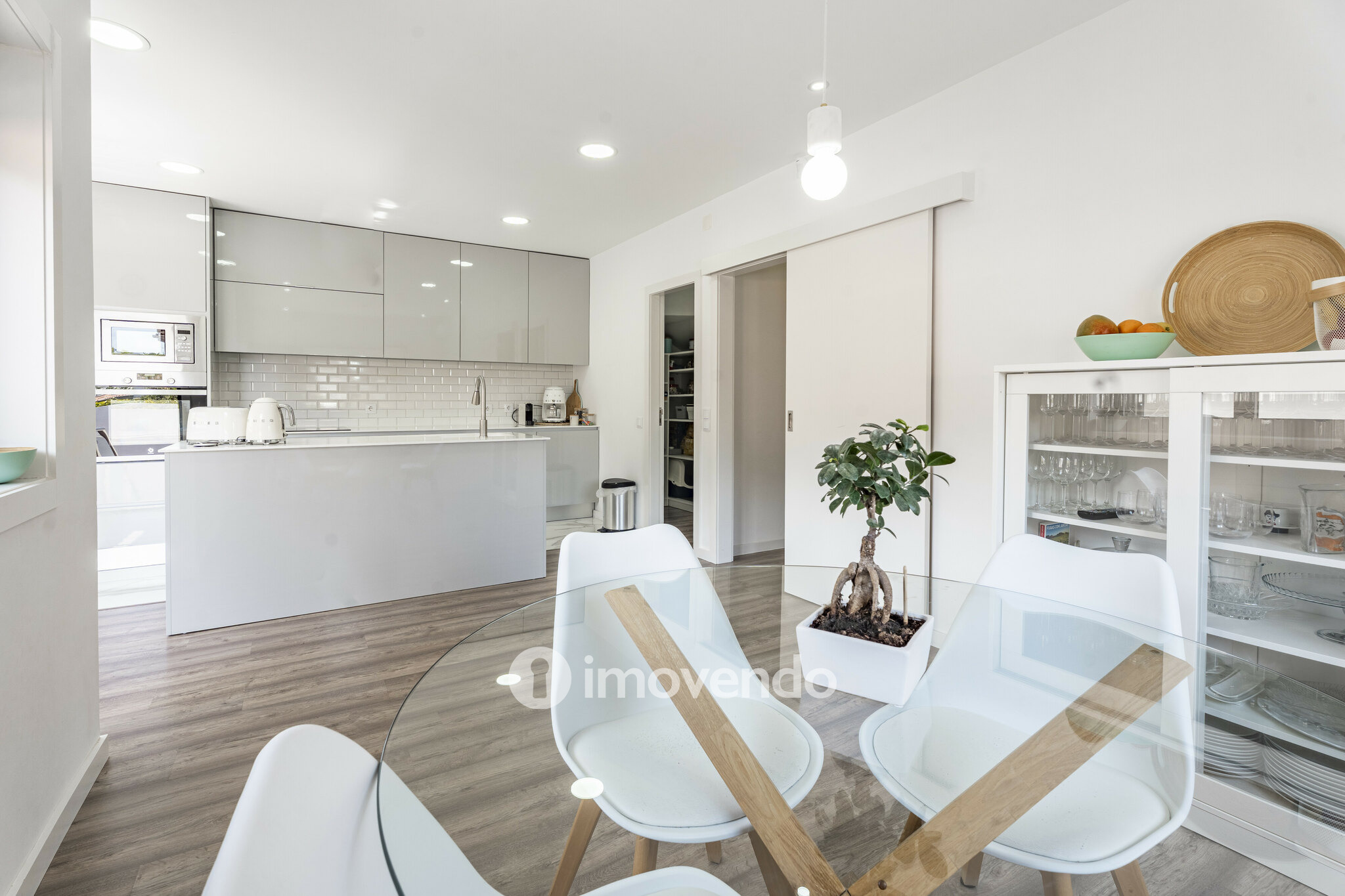 Moradia exclusiva T3+1 com garagem, perto da praia, em Arcozelo