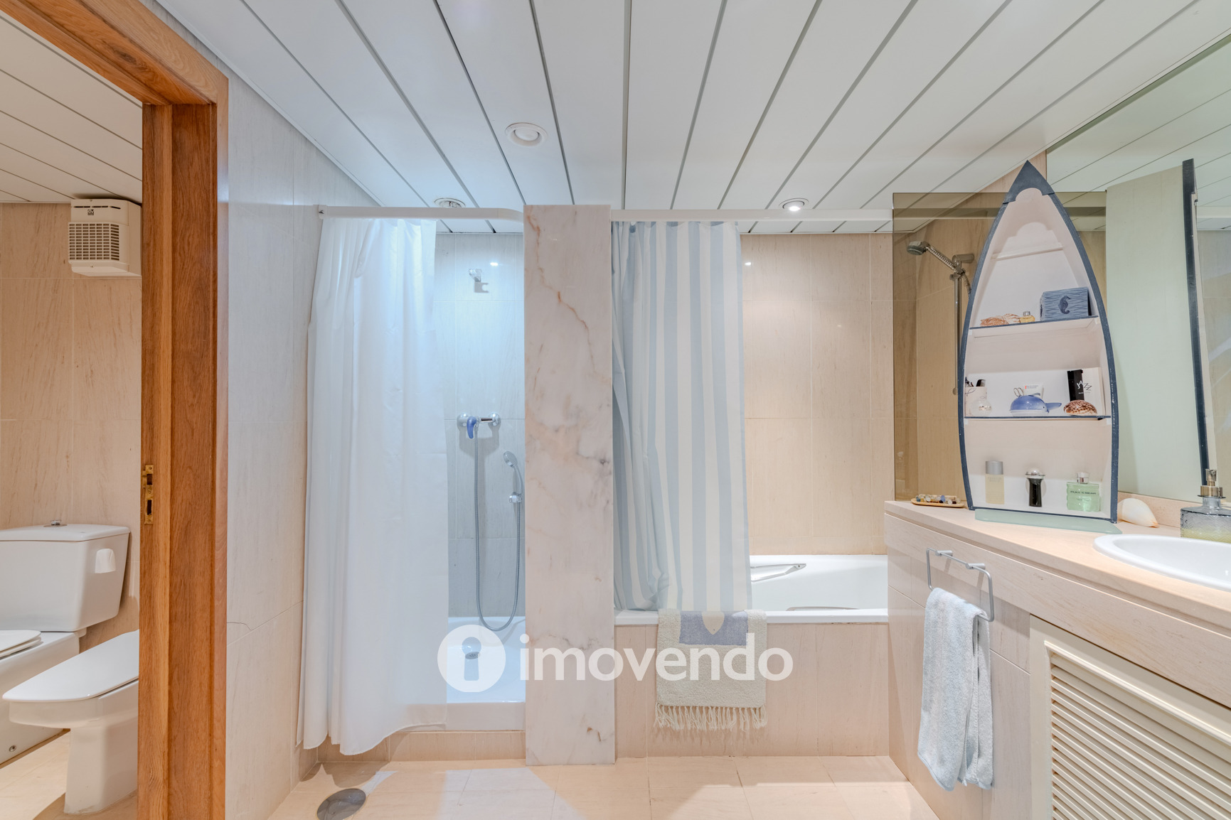 Apartamento T1 com estacionamento, junto da Marina de Vilamoura