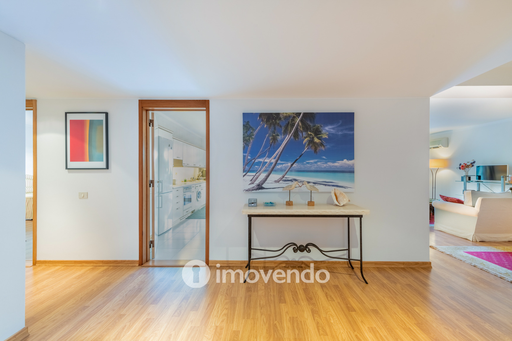 Apartamento T1 com estacionamento, junto da Marina de Vilamoura