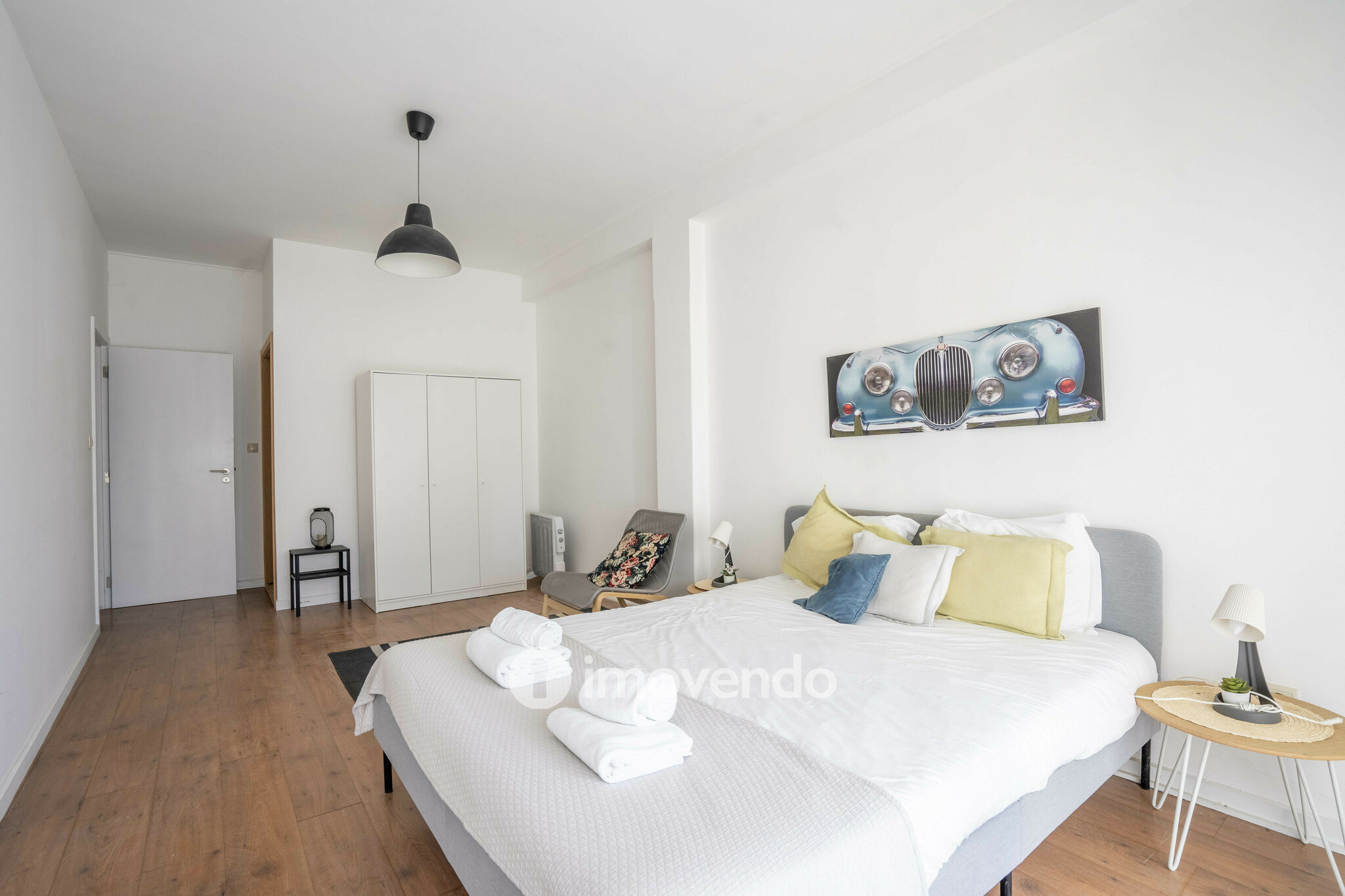 Apartamento T4, com varanda e terraço, em Paranhos, no Porto