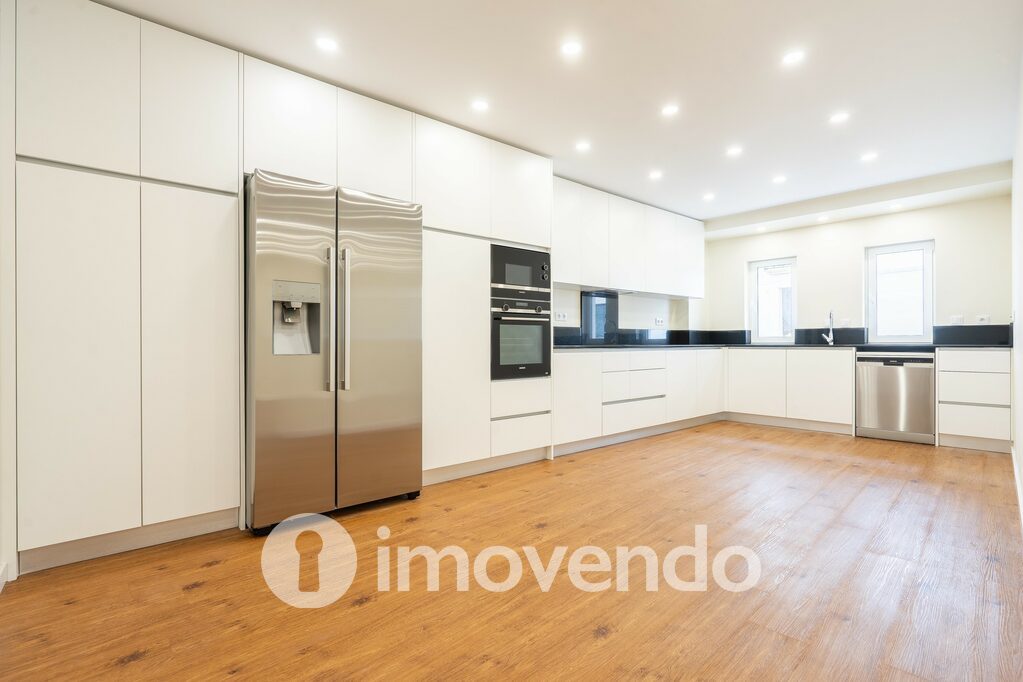 Moradia T4 em Santarém, Santarém com 137 m<sup>2</sup> por 469.000