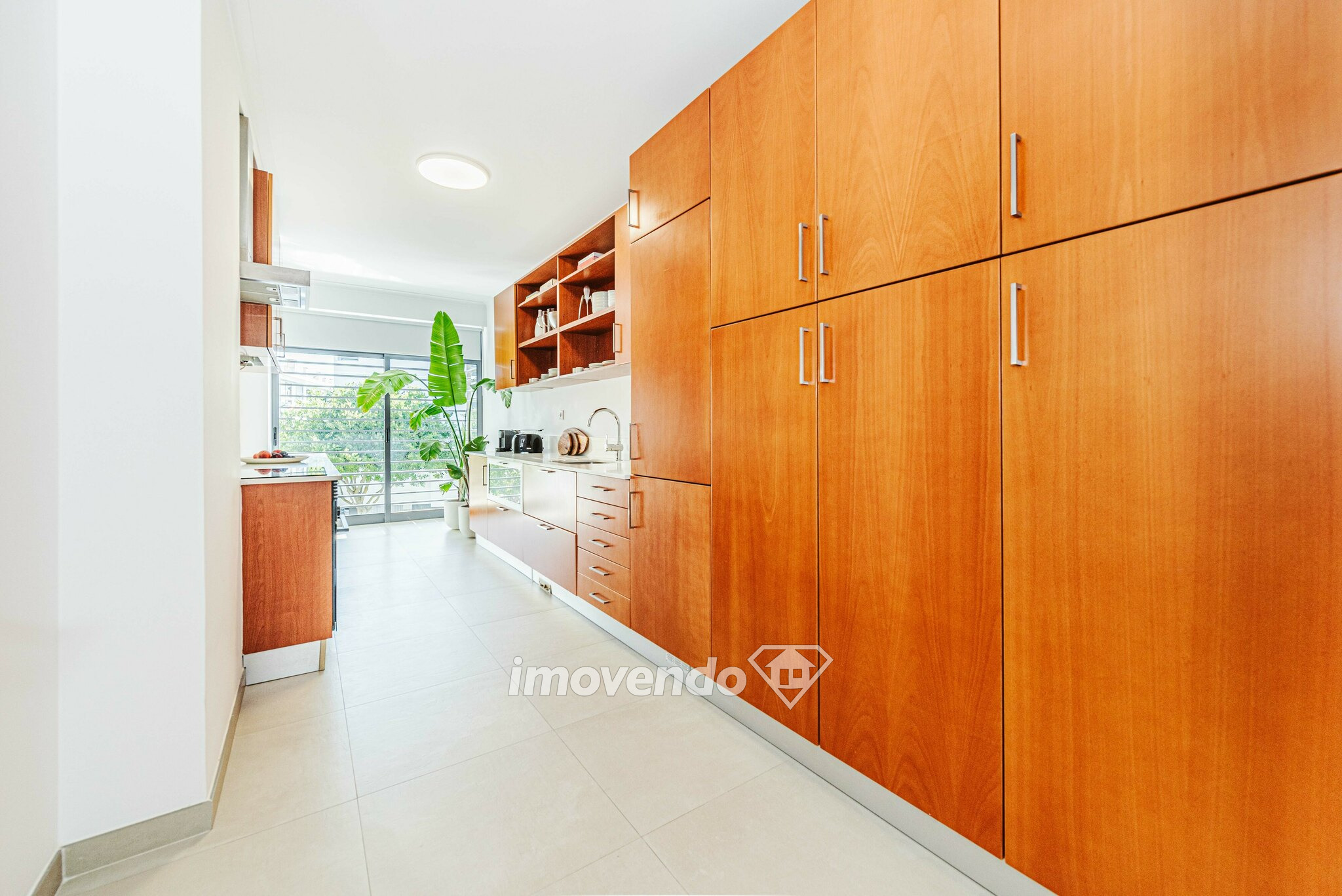 Apartamento T3 exclusivo, com garagem e vistas Mar e Serra, em Oeiras