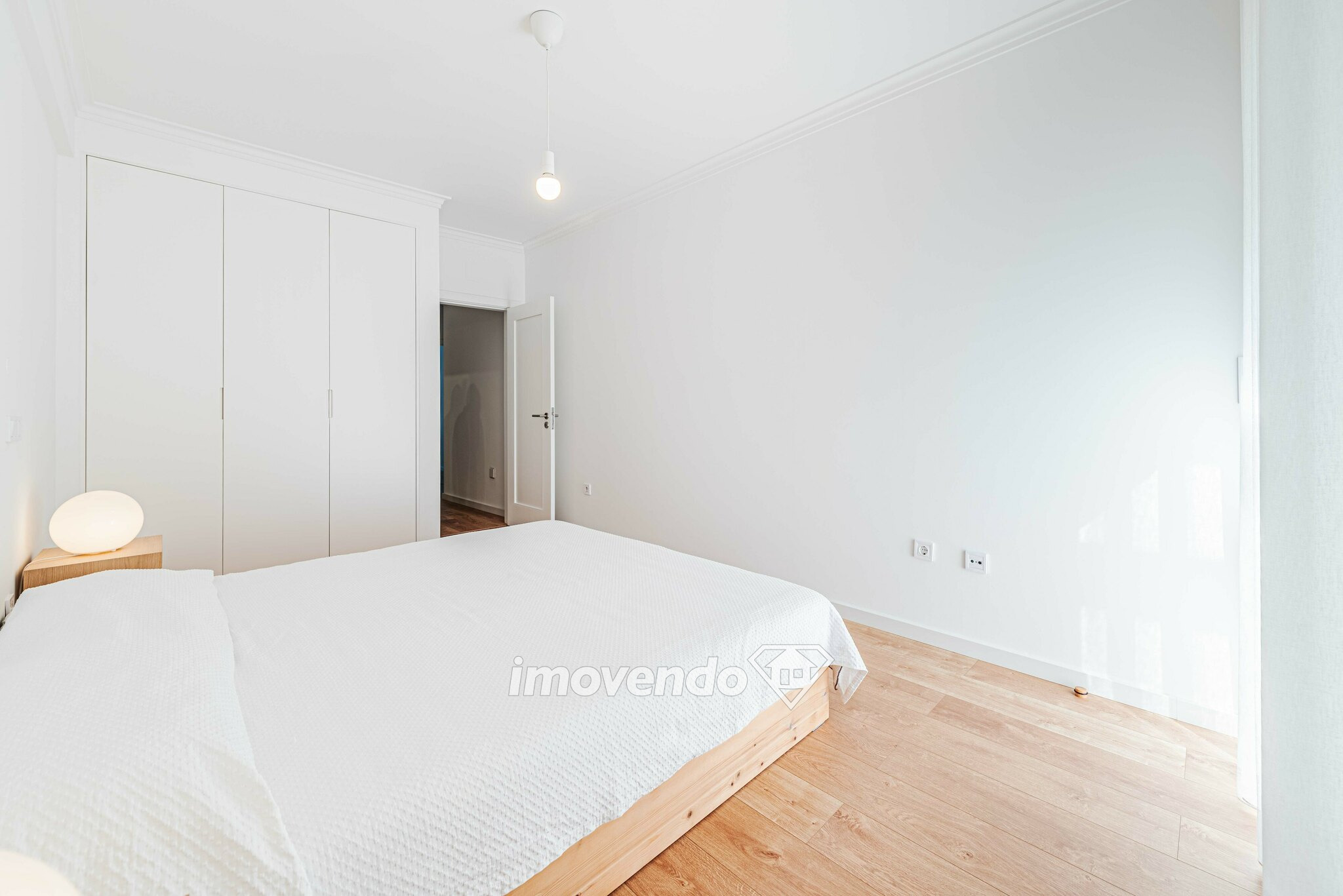 Apartamento T3 exclusivo, com garagem e vistas Mar e Serra, em Oeiras
