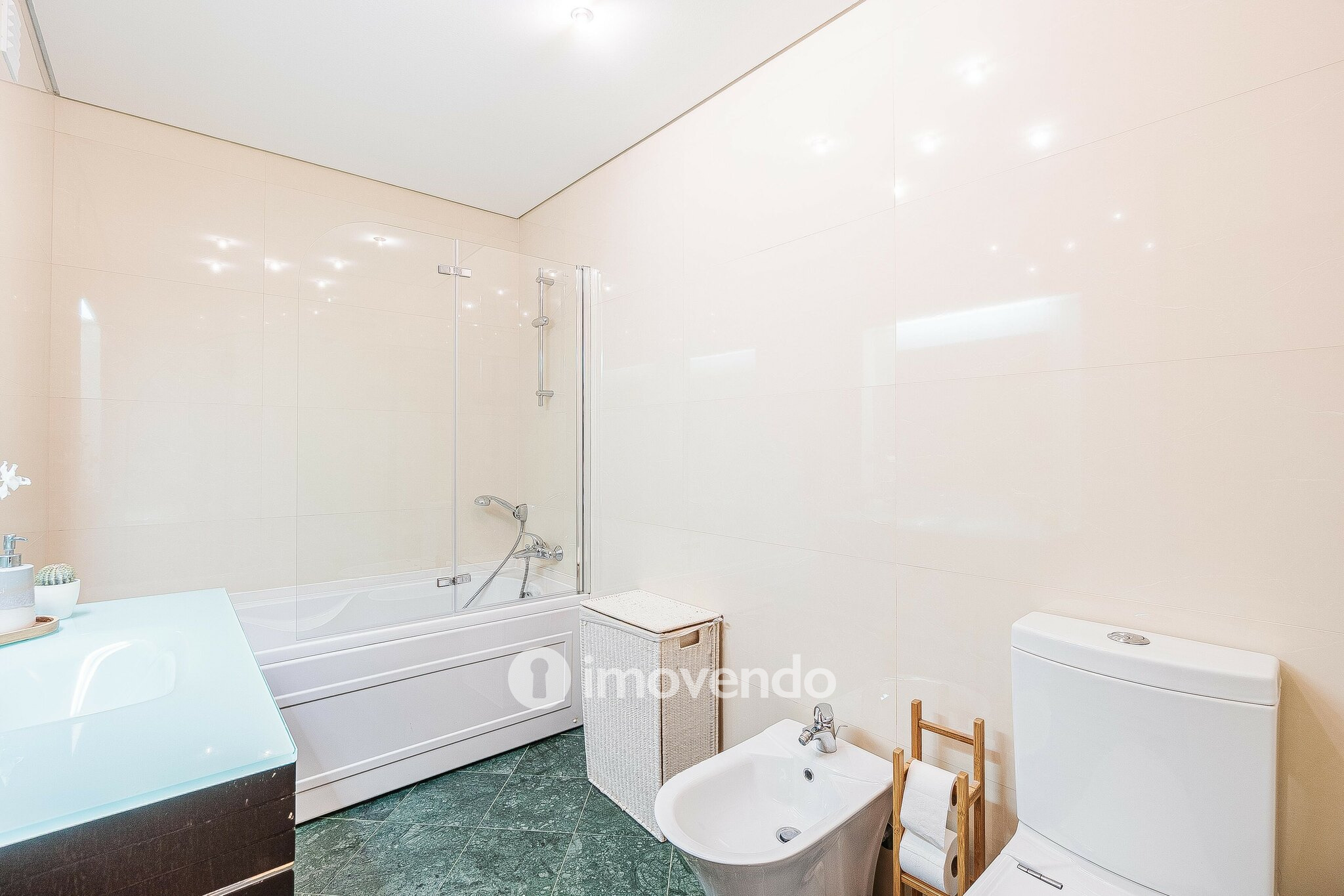 Apartamento T3 com magníficas vistas em Oeiras