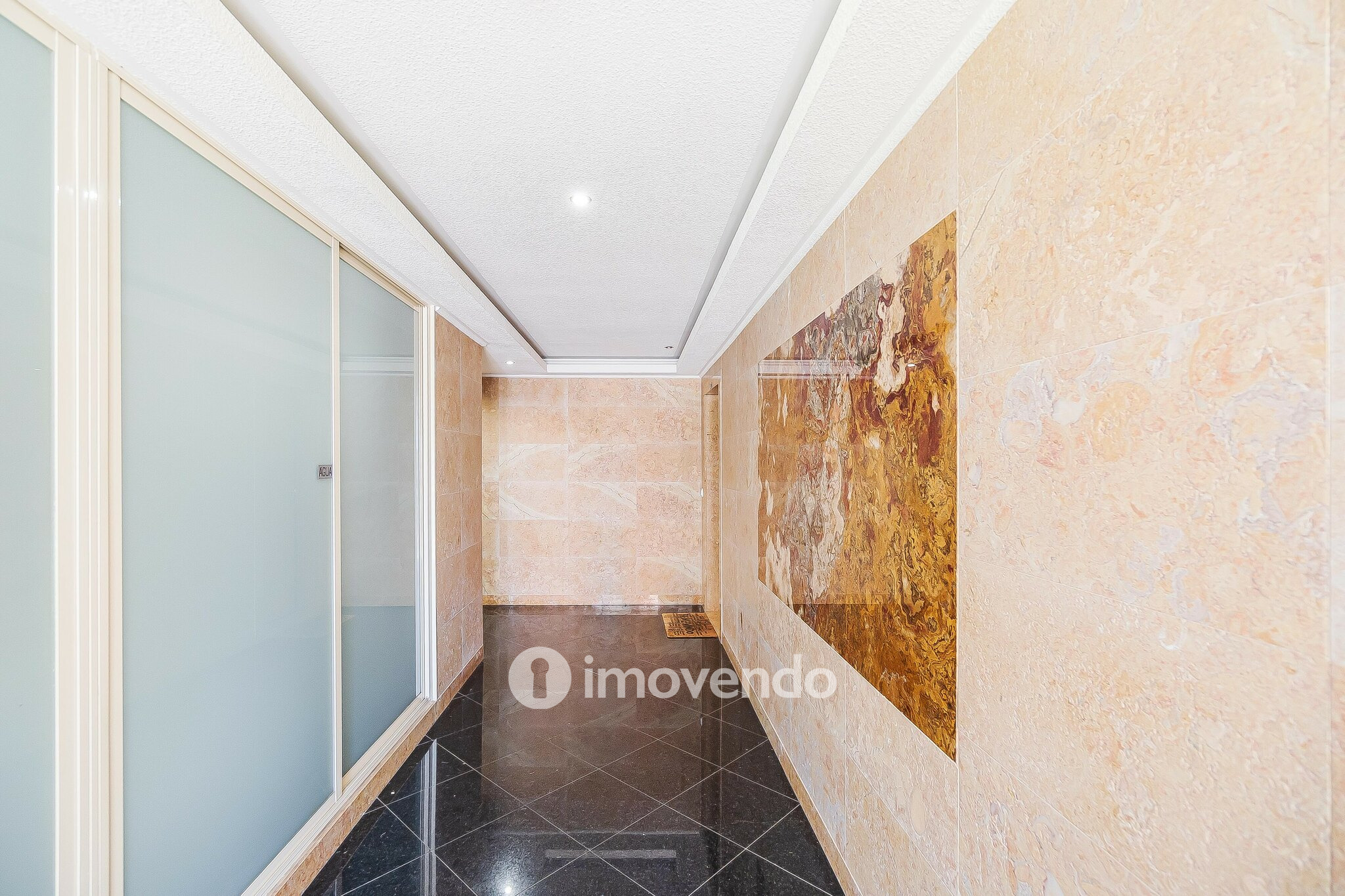 Apartamento T3 com magníficas vistas em Oeiras