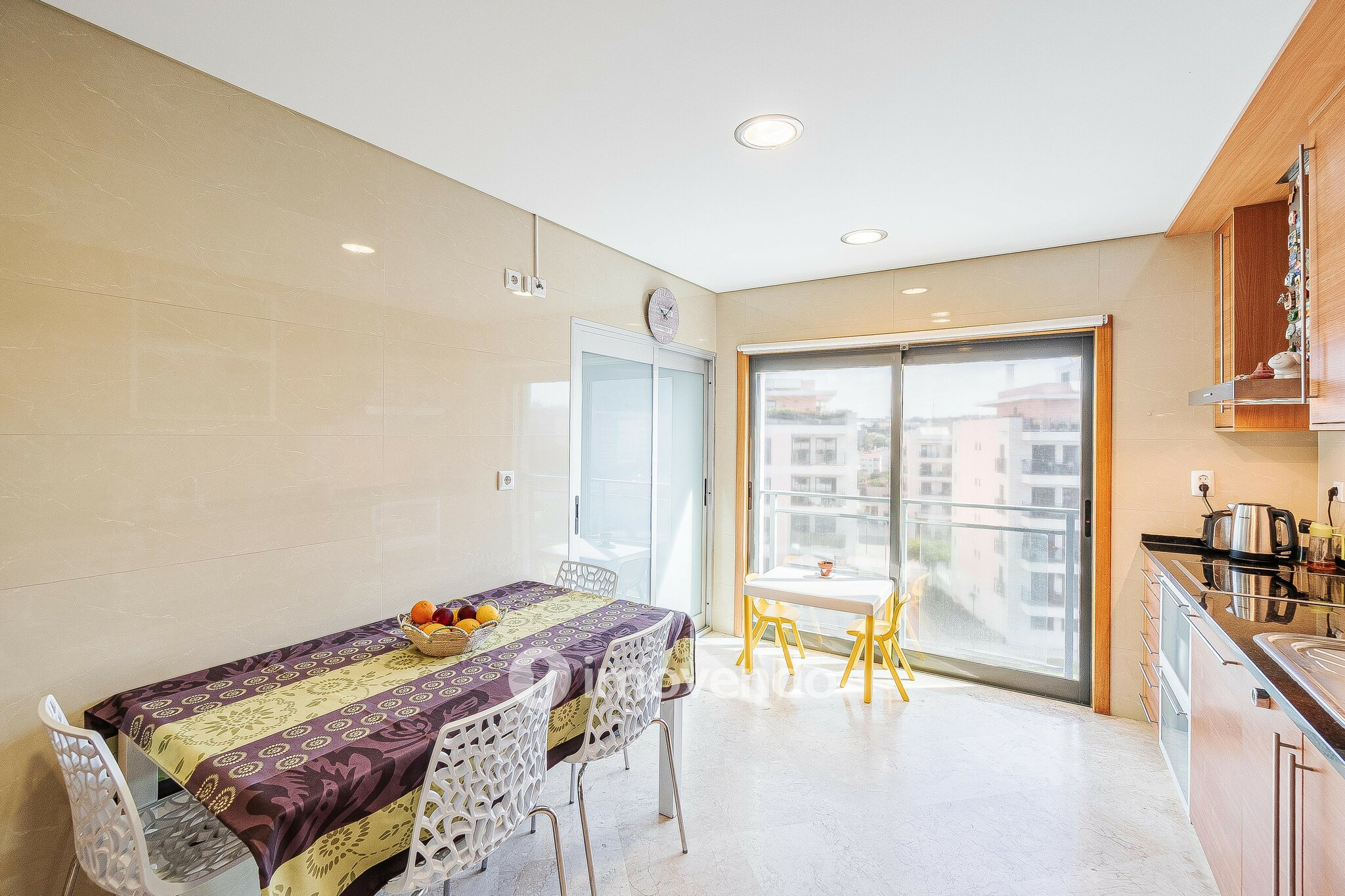 Apartamento T3 com magníficas vistas em Oeiras
