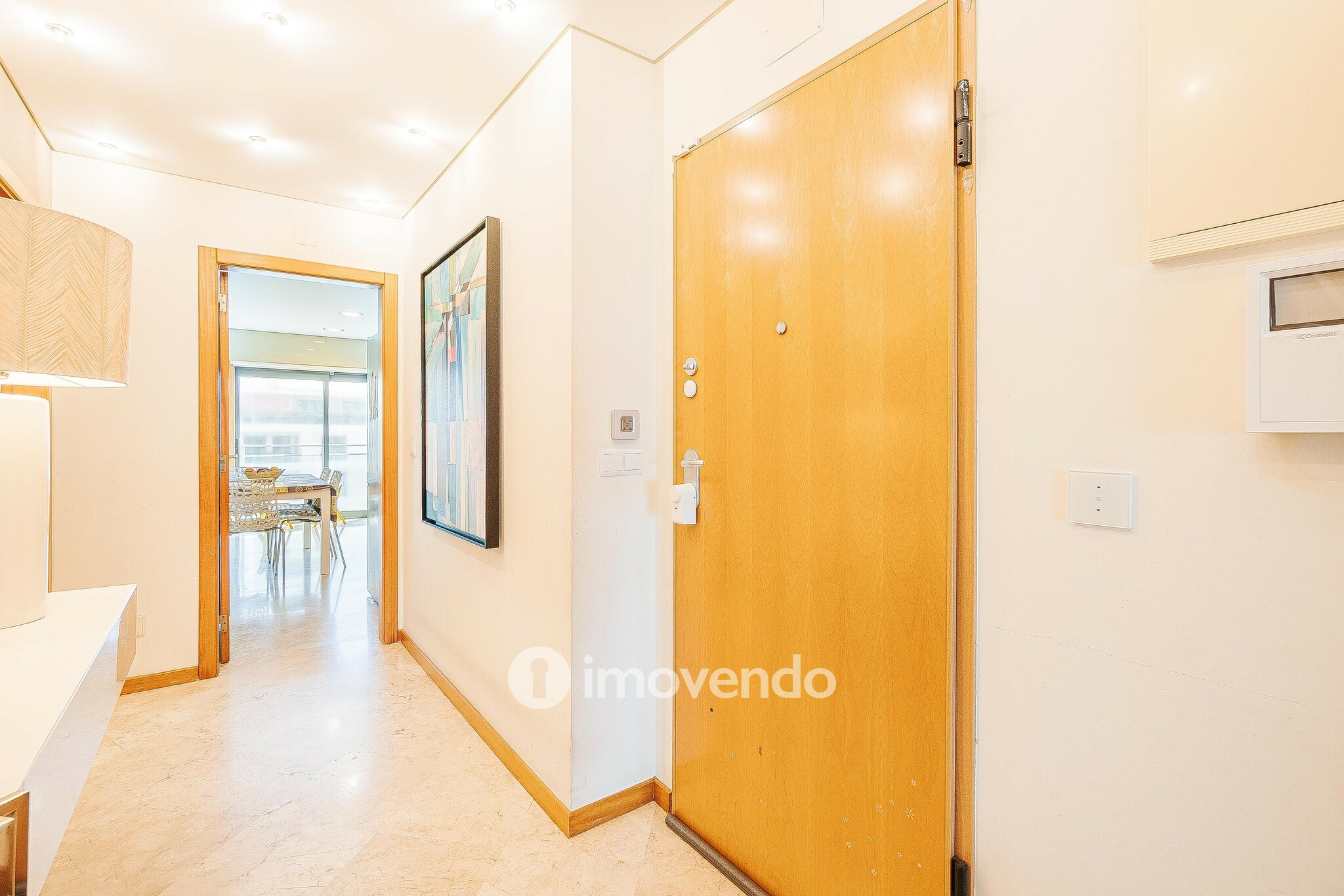 Apartamento T3 com magníficas vistas em Oeiras