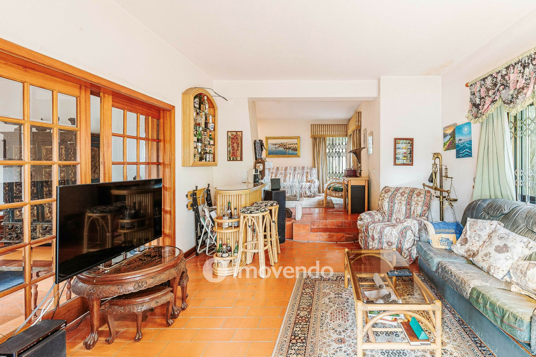 Moradia T7 num terreno com 1.700m², numa zona premium, em Birre