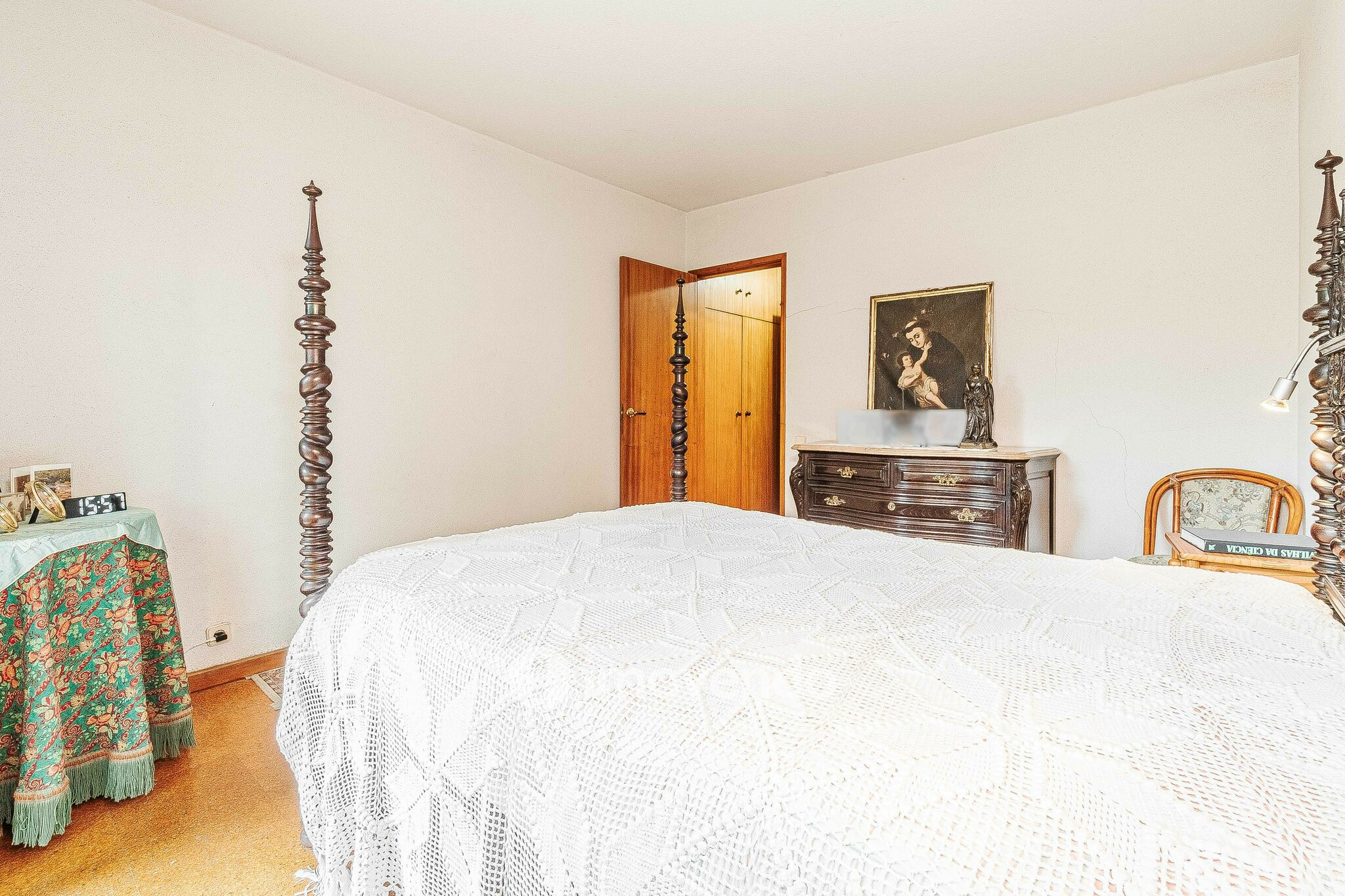 Moradia T7 num terreno com 1.700m², numa zona premium, em Birre