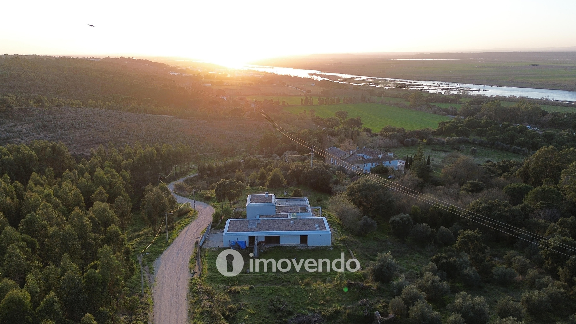 Moradia T4 única, com esplendorosas vistas sobre a paisagem Ribatejana