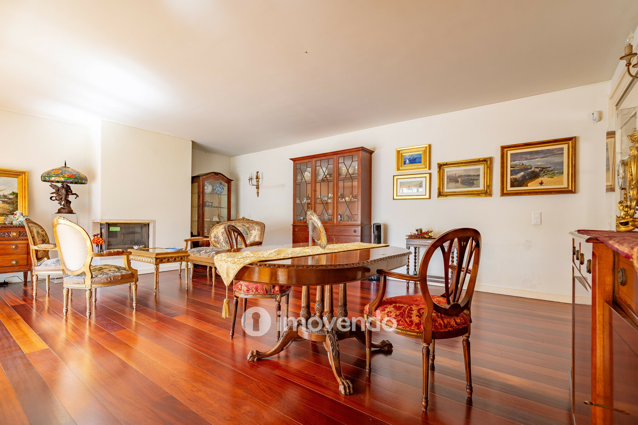 Apartamento T3 premium, com estacionamento, nas Amoreiras, Lisboa