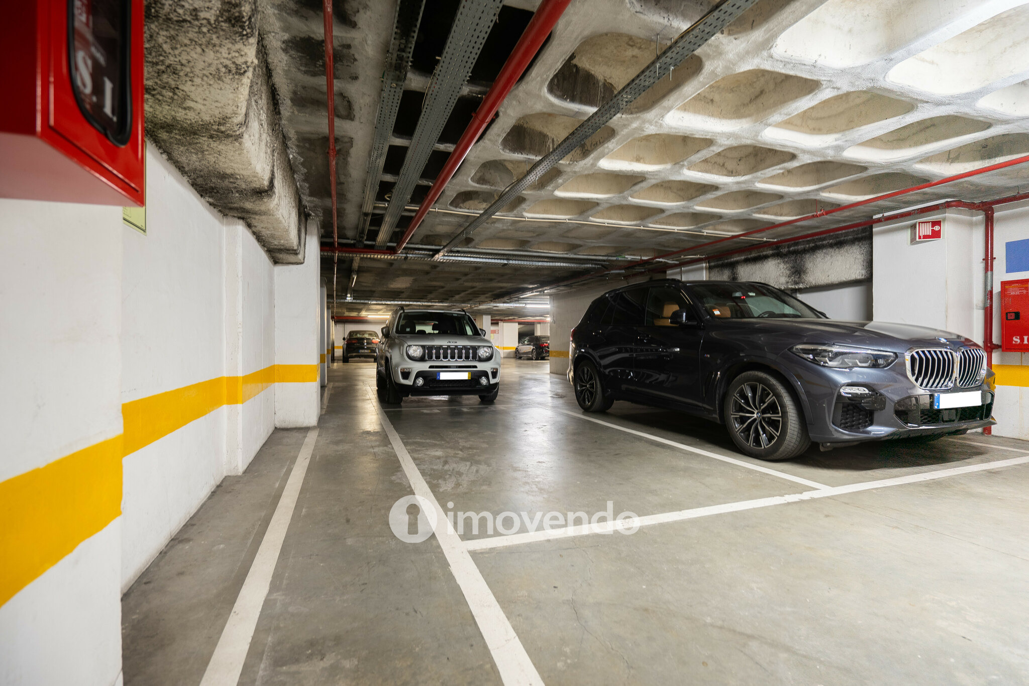 Apartamento T3 premium, com estacionamento, nas Amoreiras, Lisboa