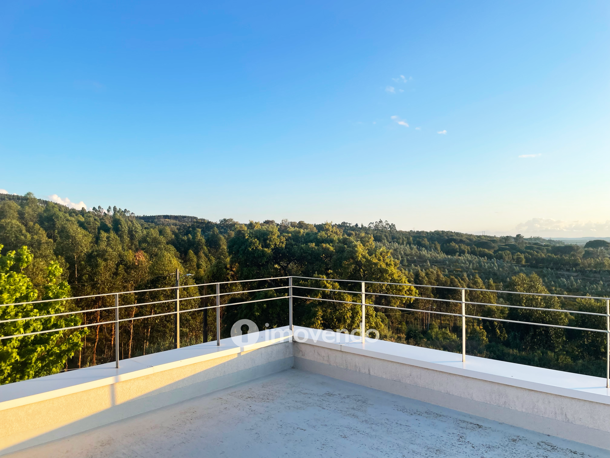 Moradia T4 única, com esplendorosas vistas sobre a paisagem Ribatejana