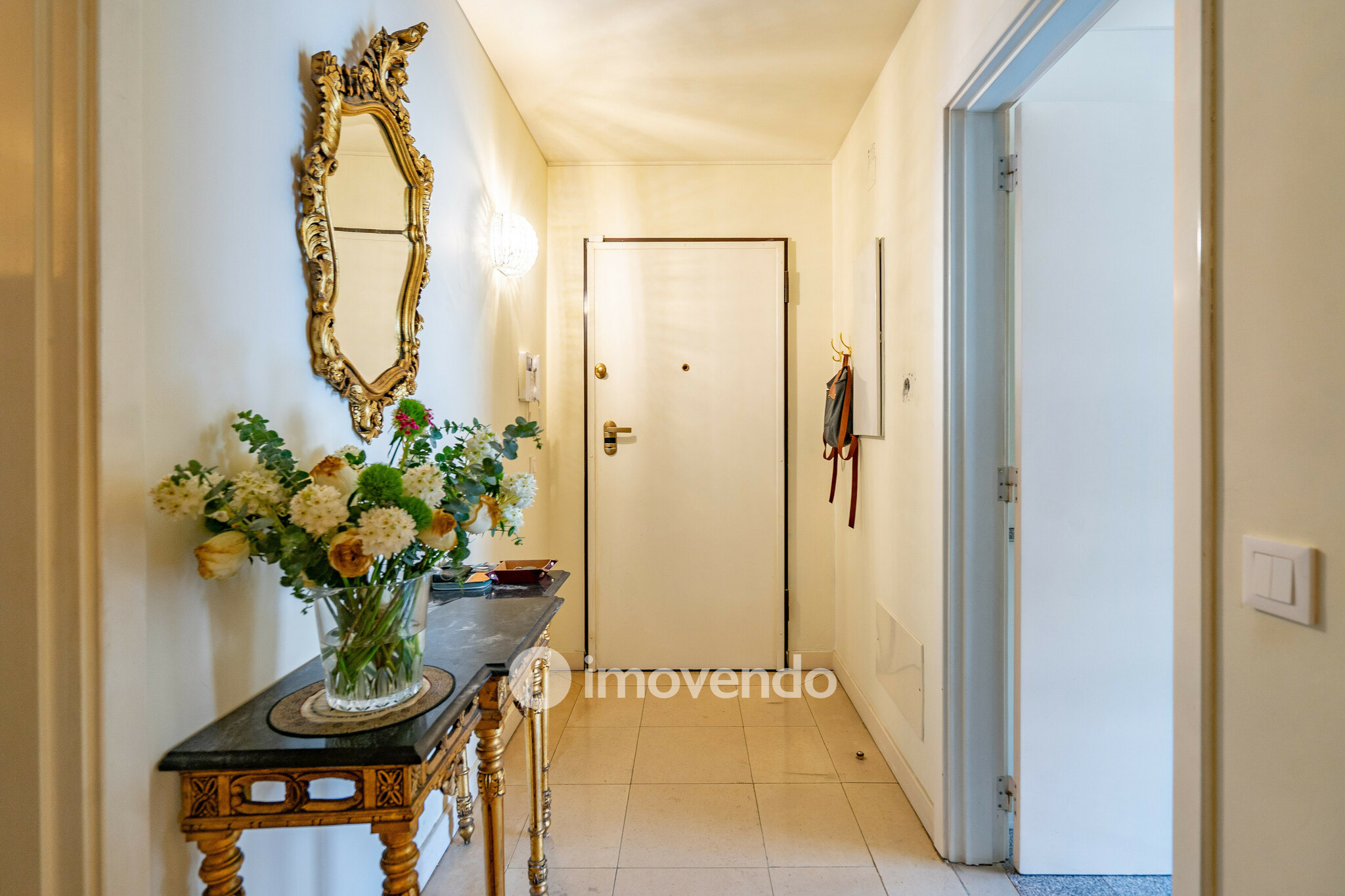 Apartamento T3 premium, com estacionamento, nas Amoreiras, Lisboa