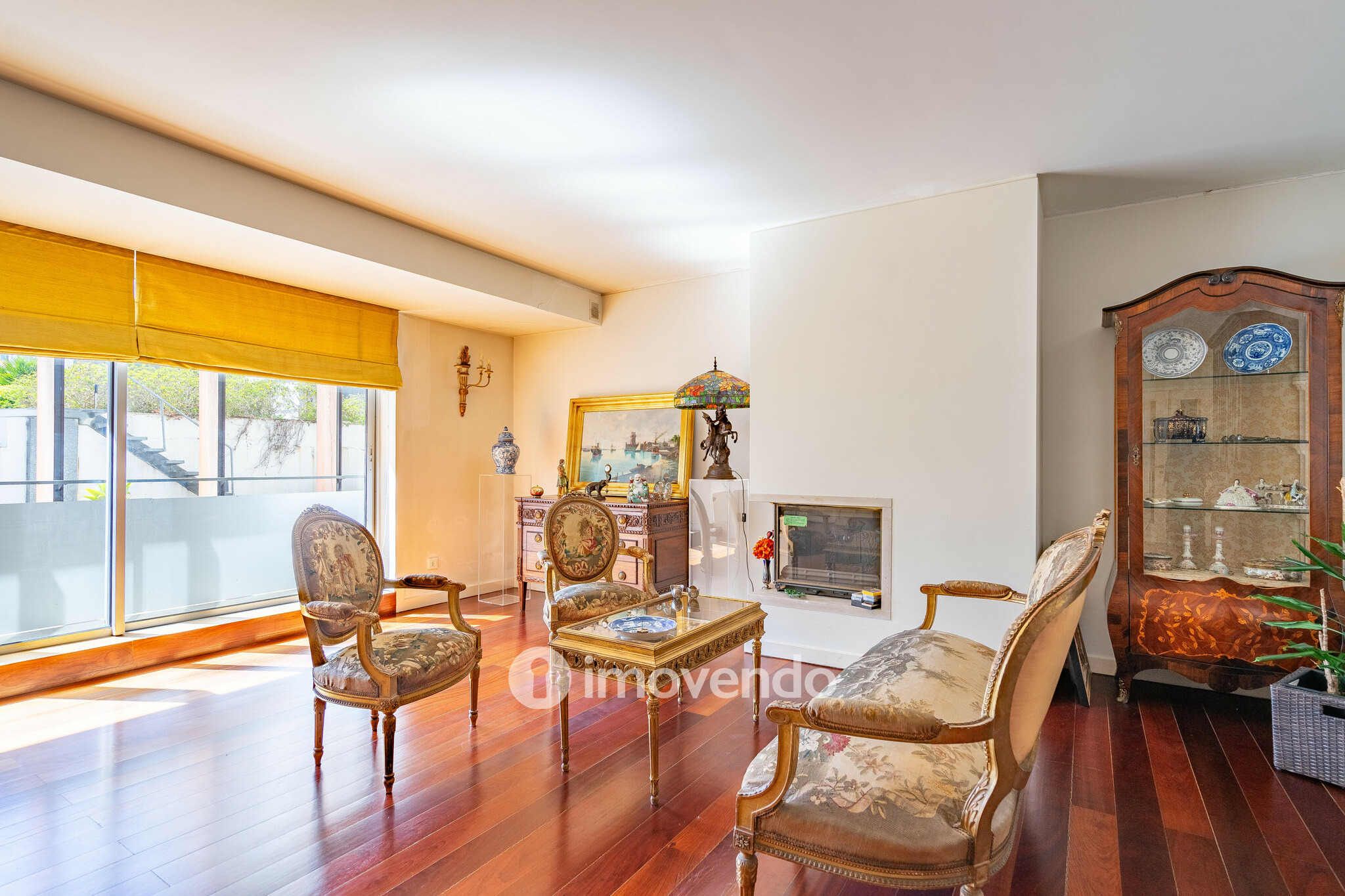 Apartamento T3 premium, com estacionamento, nas Amoreiras, Lisboa