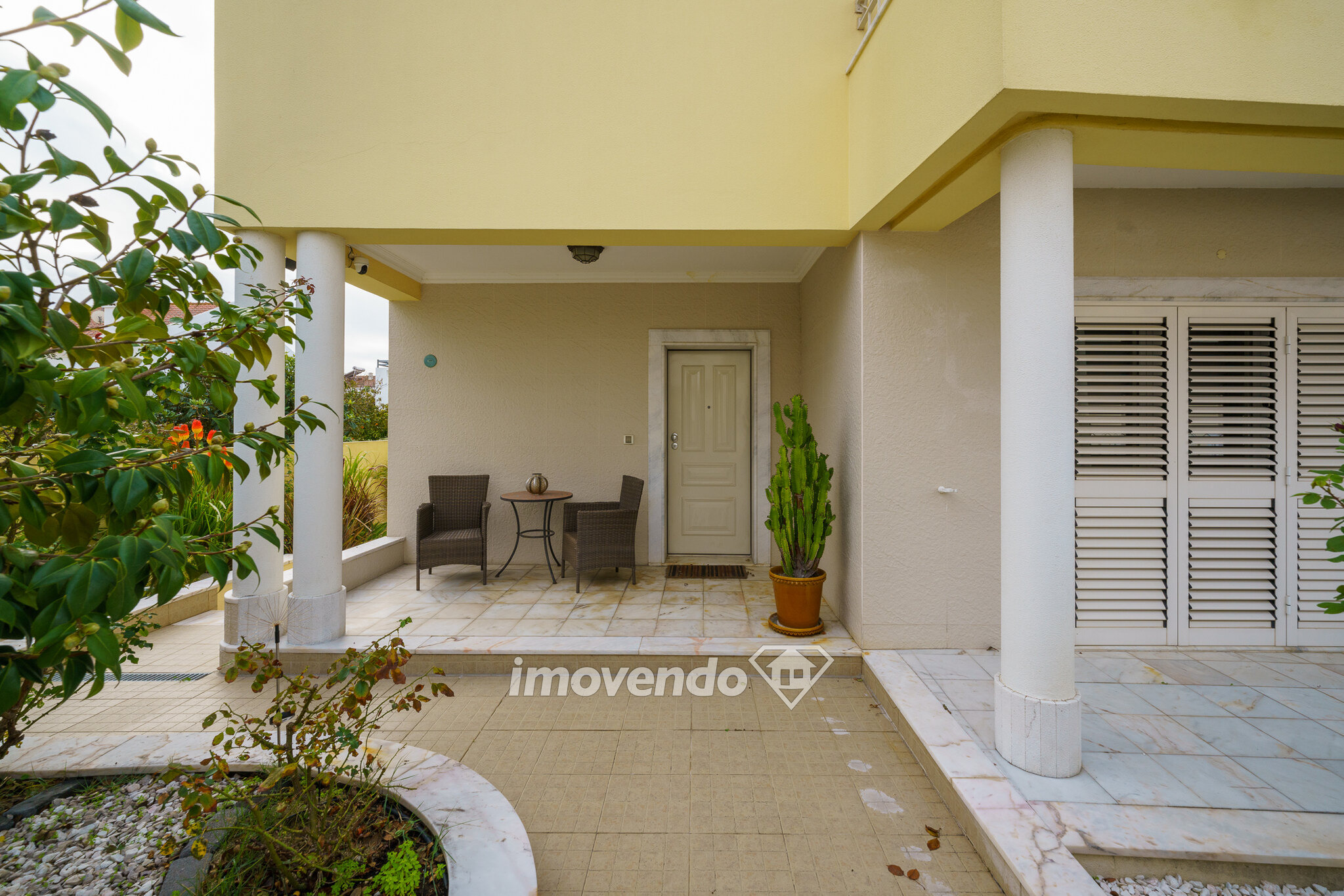 Moradia exclusiva T3+1 com garagem e jardim, na Marisol, Corroios