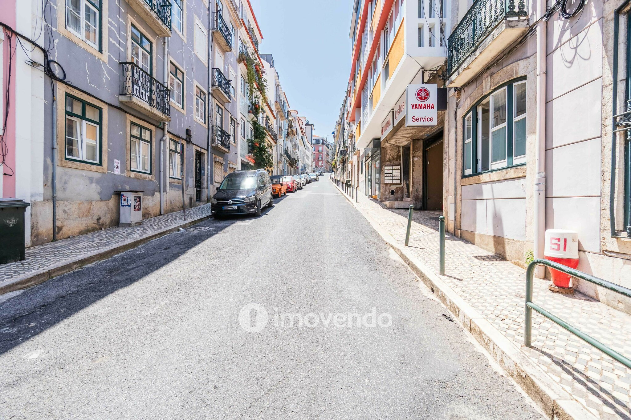 Apartamento T1, próximo do Jardim da Estrela, no centro de Lisboa