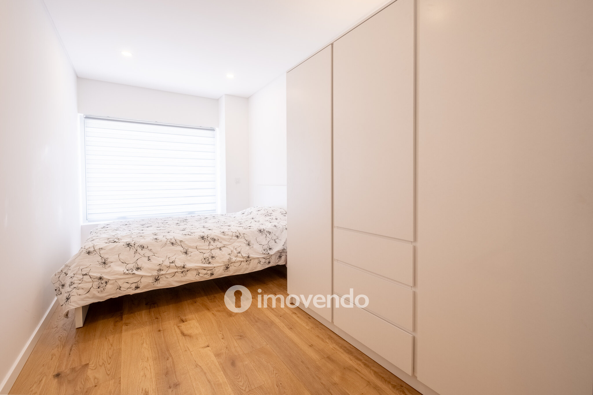 Apartamento T3 exclusivo, com terraço, nos Terraços do Rio, Coimbra