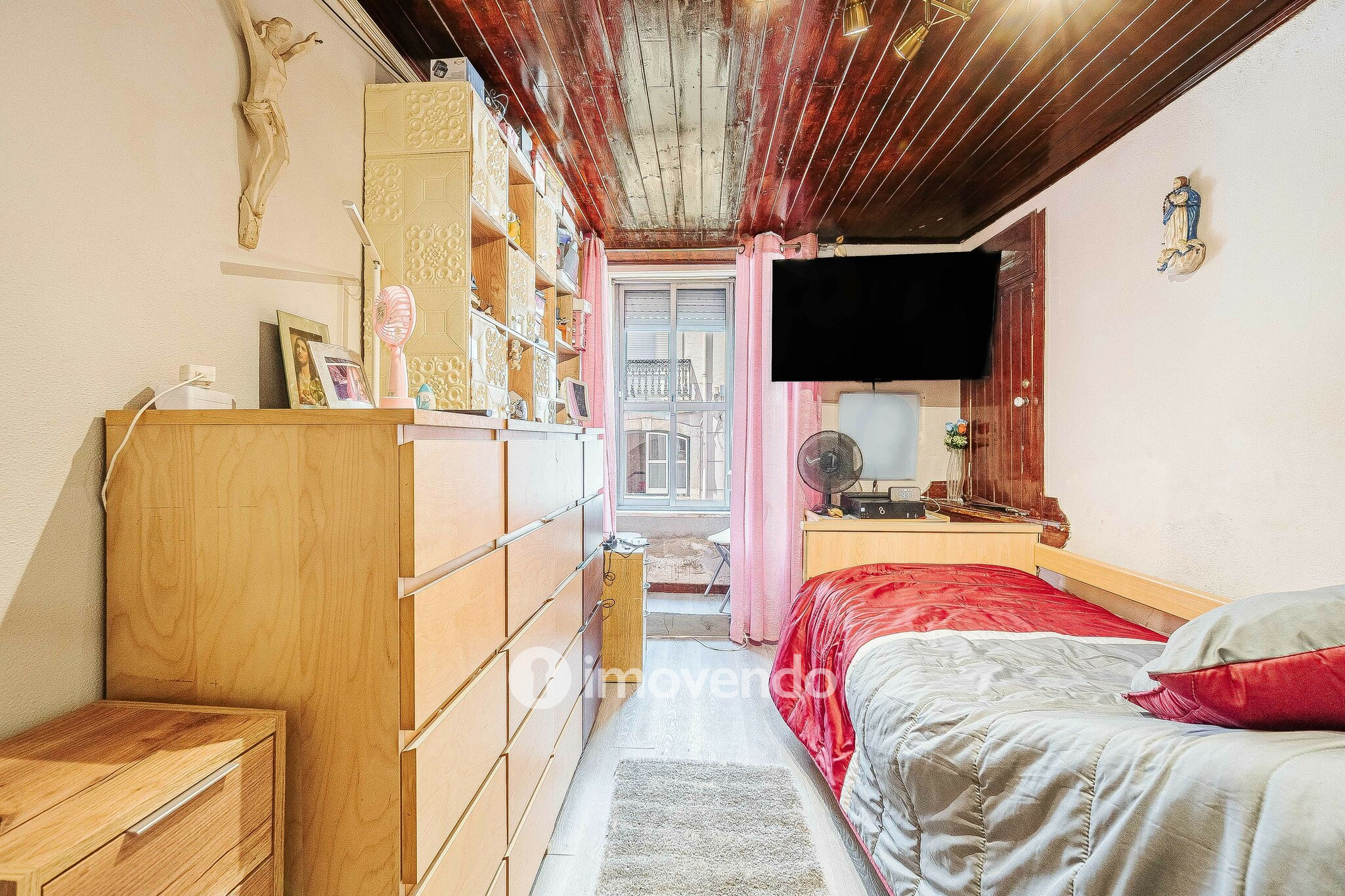 Apartamento T1, próximo do Jardim da Estrela, no centro de Lisboa