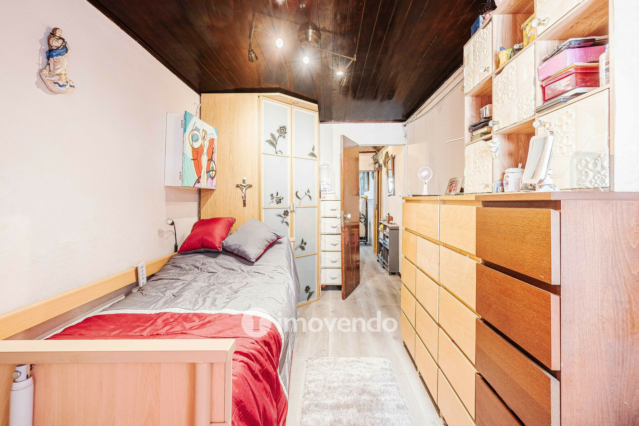 Apartamento T1, próximo do Jardim da Estrela, no centro de Lisboa