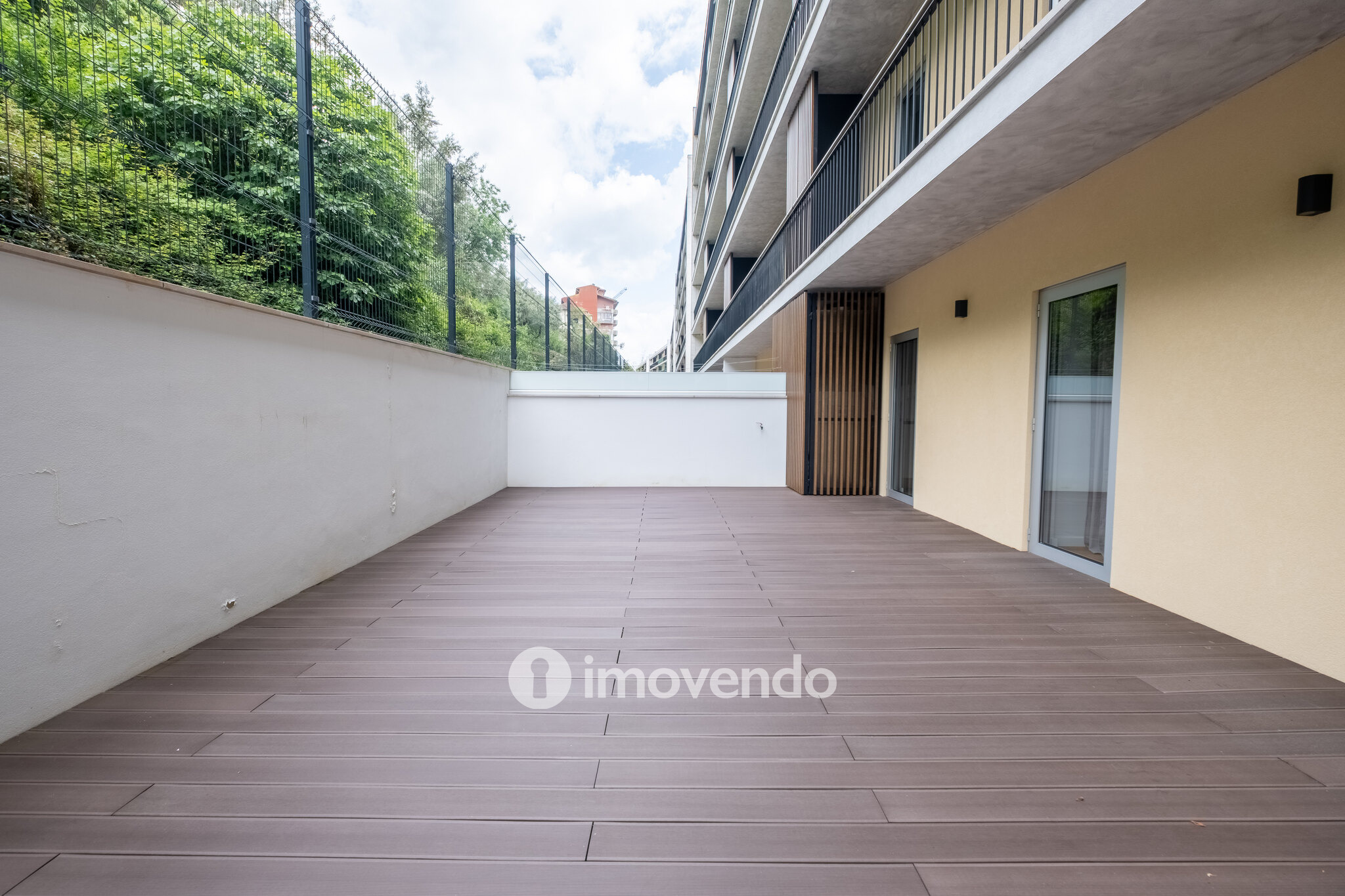 Apartamento T3 exclusivo, com terraço, nos Terraços do Rio, Coimbra