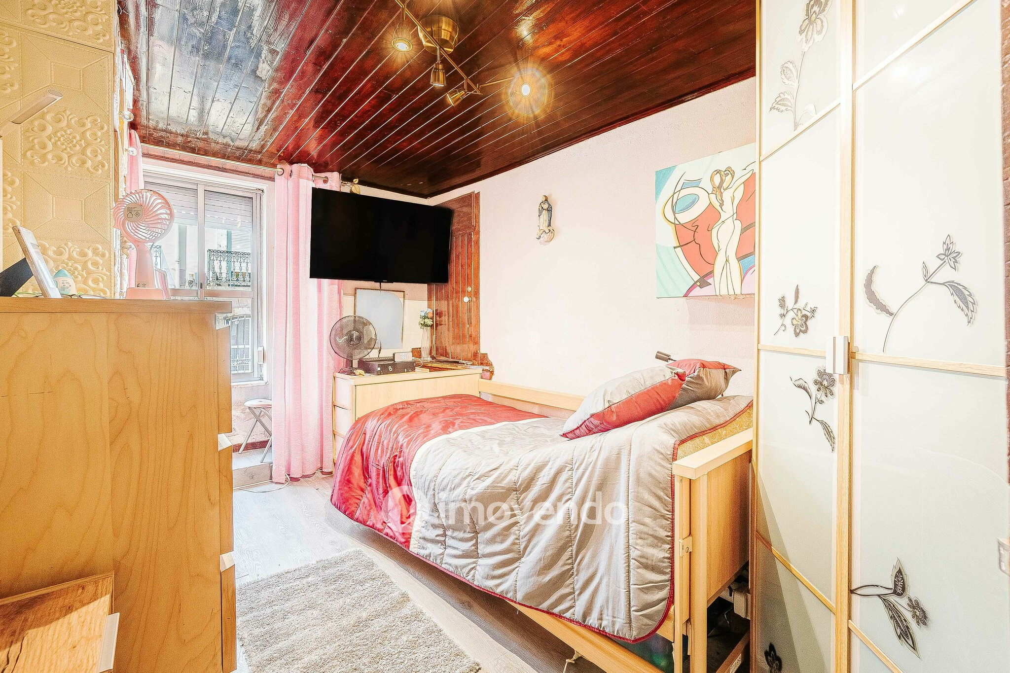 Apartamento T1, próximo do Jardim da Estrela, no centro de Lisboa