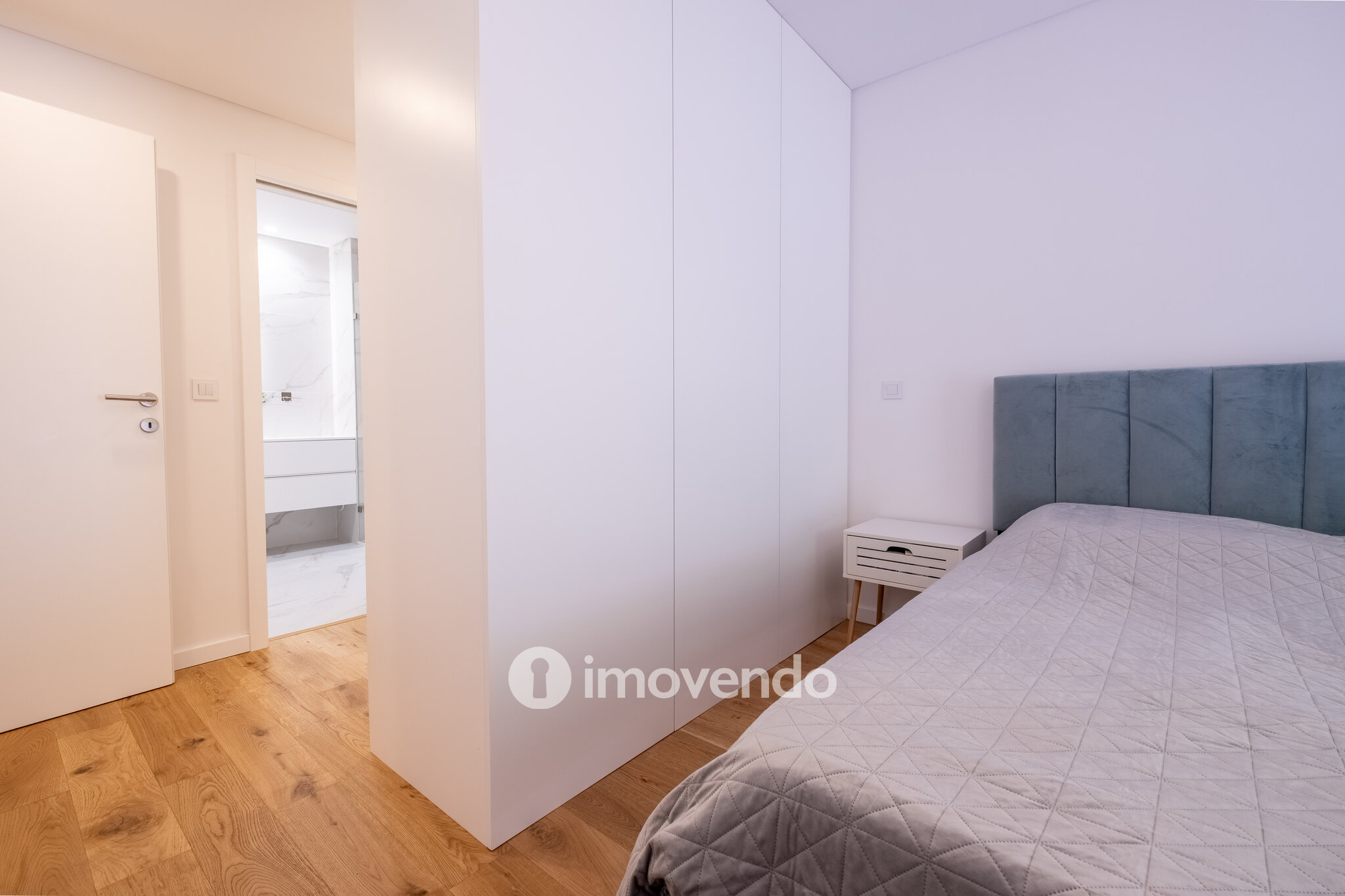 Apartamento T3 exclusivo, com terraço, nos Terraços do Rio, Coimbra