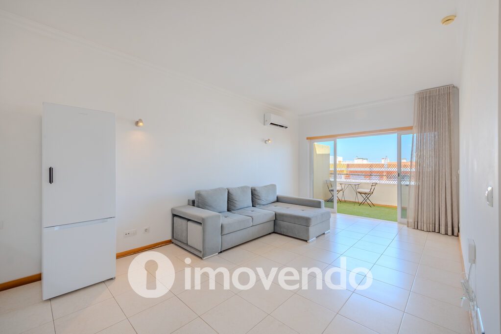 Apartamento T1 em Portimão, Portimão com 49 m<sup>2</sup> por 292.500