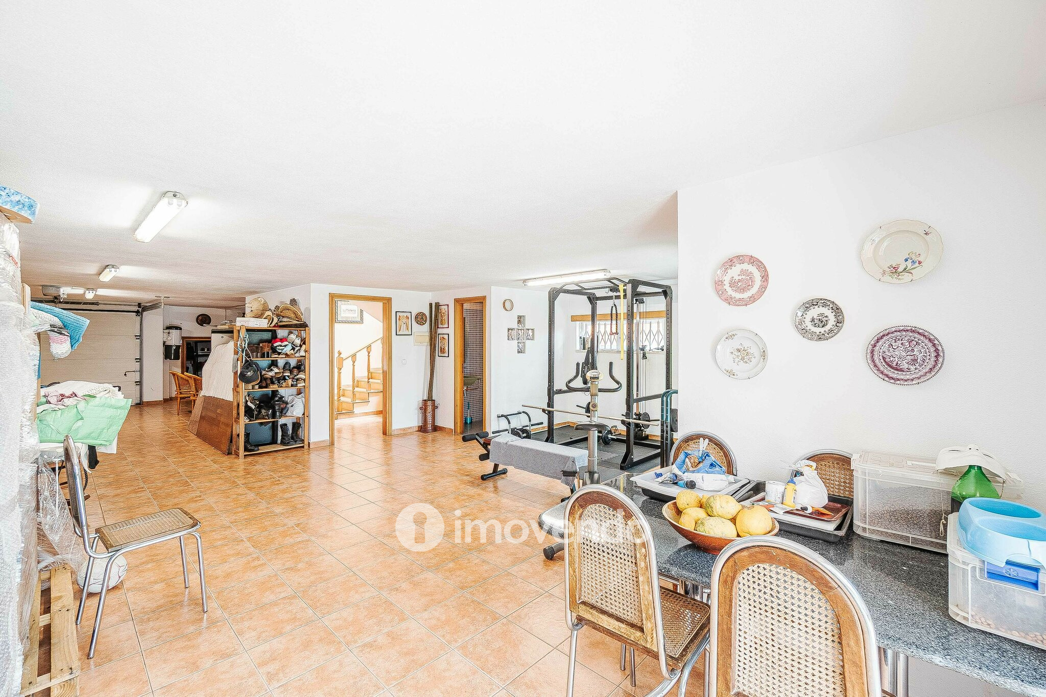Moradia T4 de luxo, com jardim e garagem, em Alcabideche