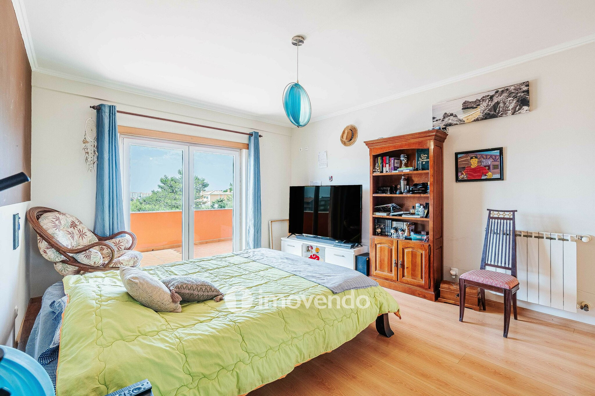 Moradia T4 de luxo, com jardim e garagem, em Alcabideche