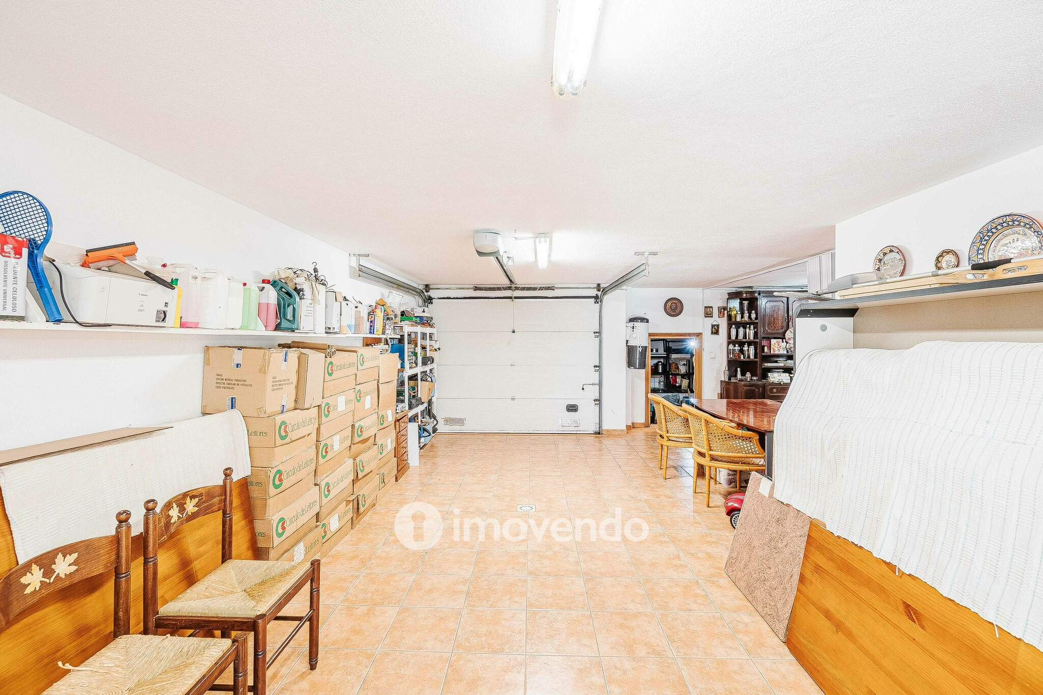 Moradia T4 de luxo, com jardim e garagem, em Alcabideche