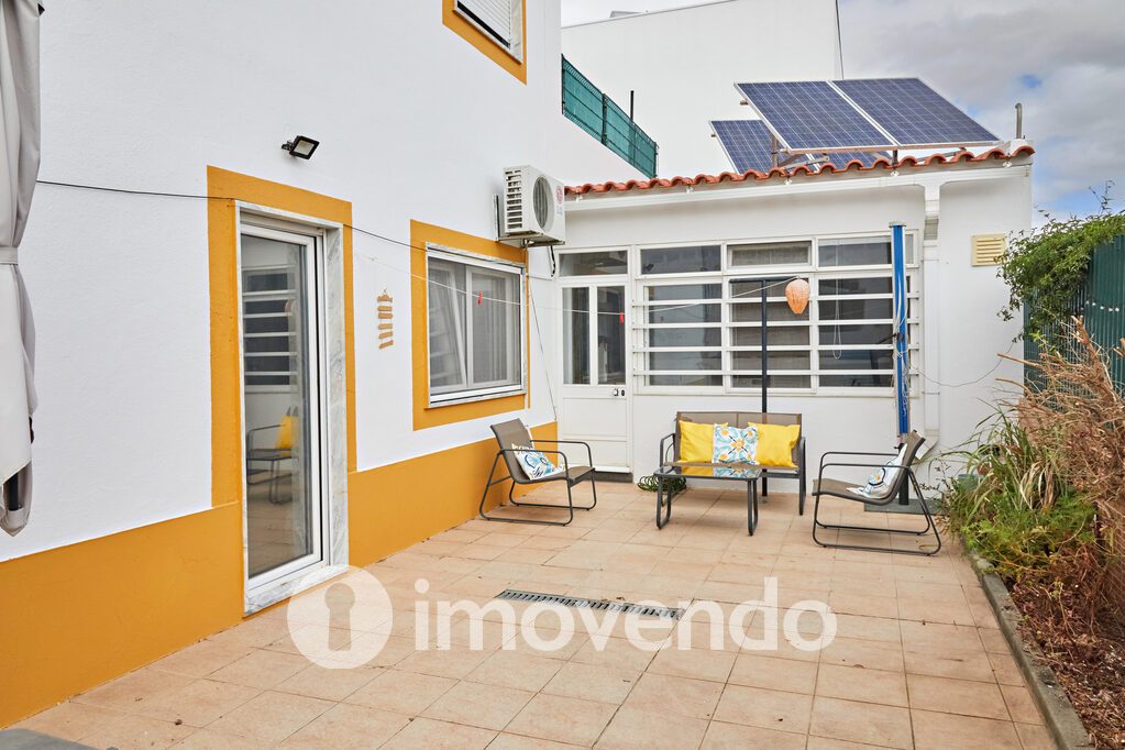 Moradia T2 em Évora, Évora com 121 m<sup>2</sup> por 397.000