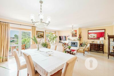 Four-bedroom villa with sea view in Alcabideche - 5
