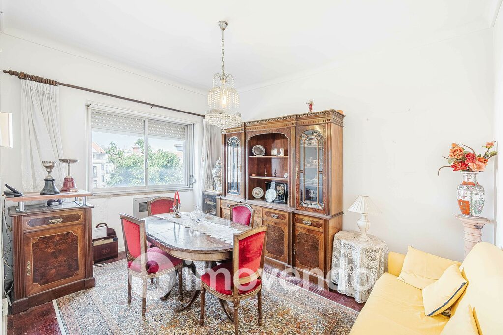 Apartamento T1 em Lisboa, Lisboa com 50 m<sup>2</sup> por 270.000