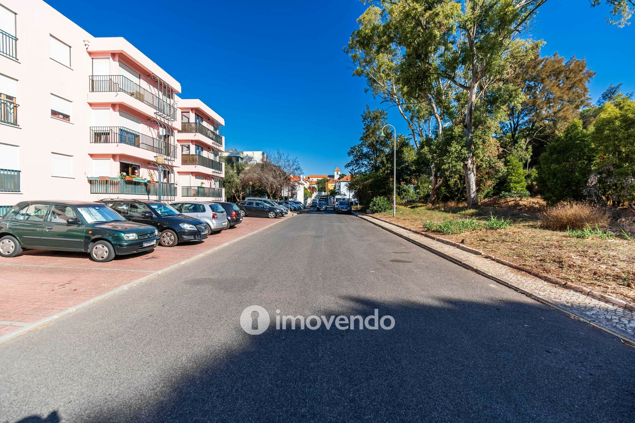 Apartamento T2 numa localização exclusiva, no Restelo