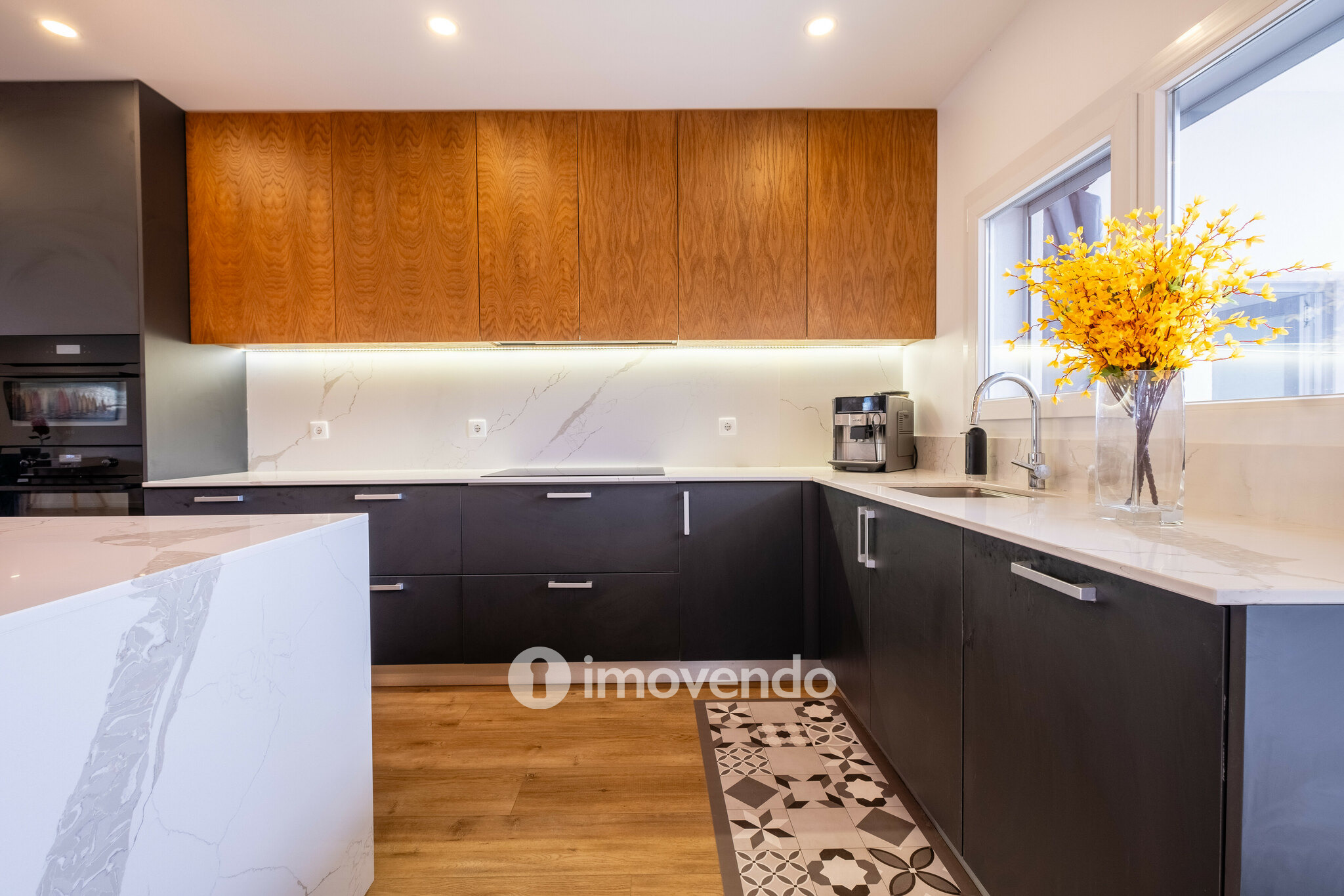 Moradia exclusiva T4, com garagem e jardim, em Leiria