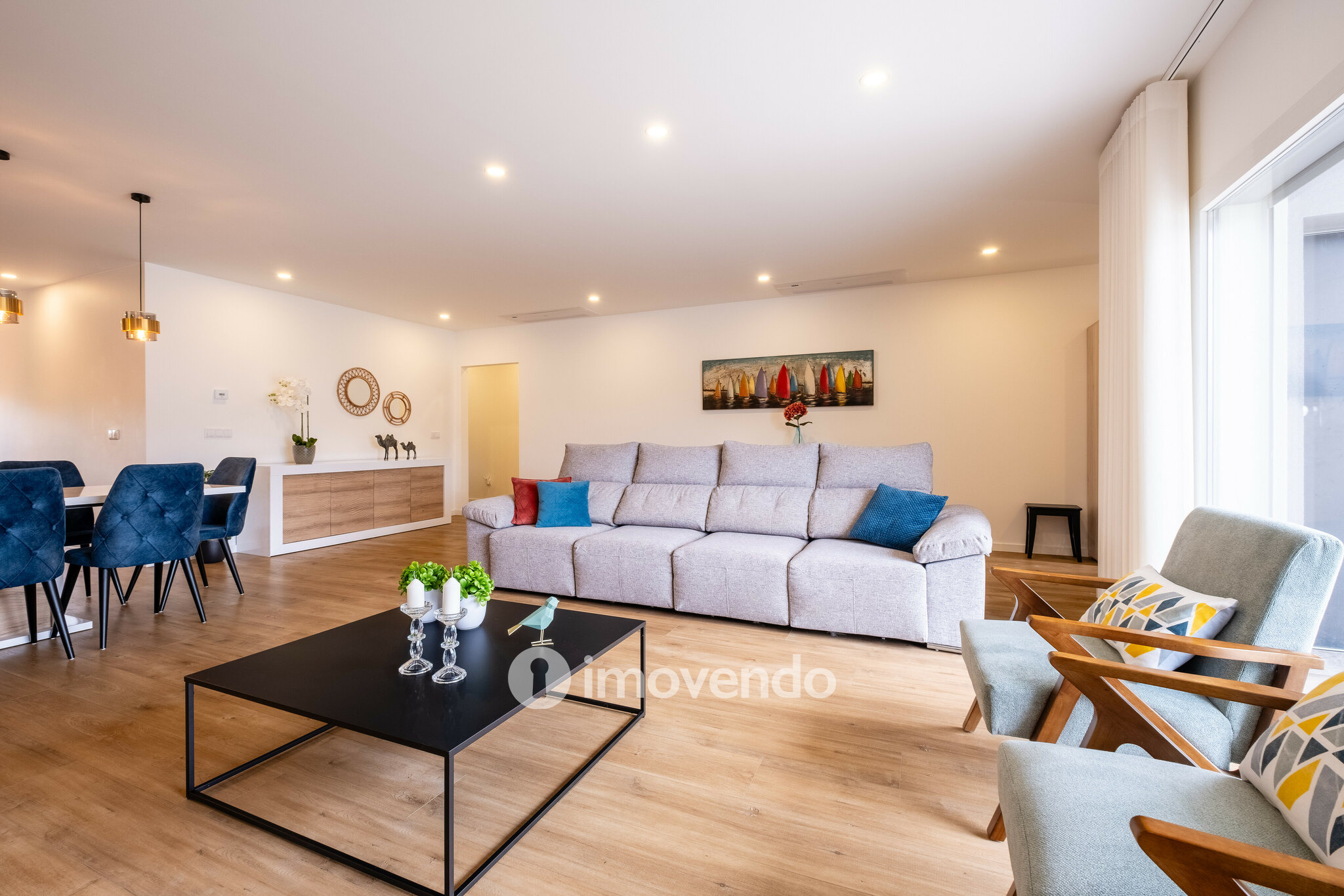 Moradia exclusiva T4, com garagem e jardim, em Leiria