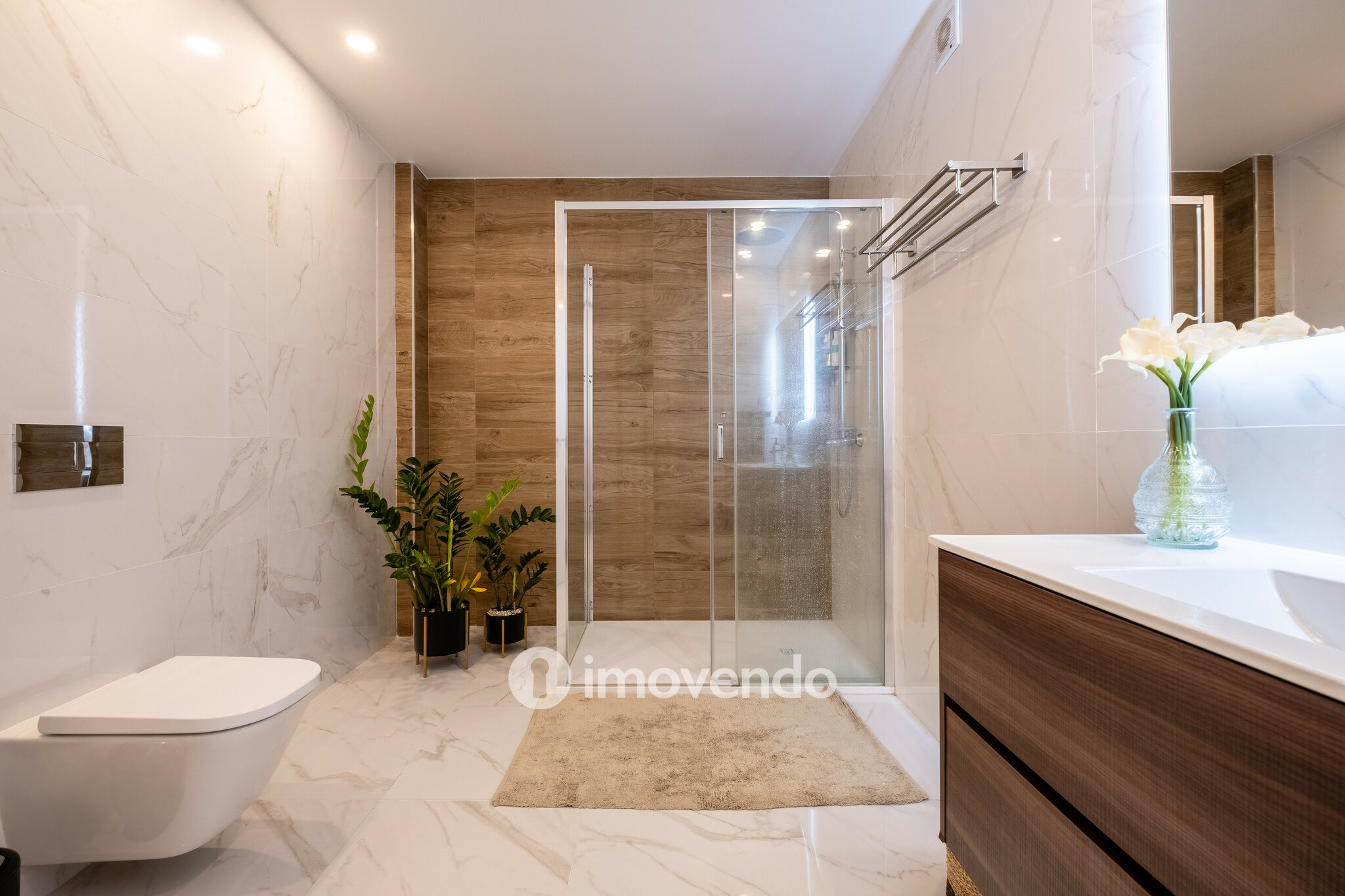 Moradia exclusiva T4, com garagem e jardim, em Leiria