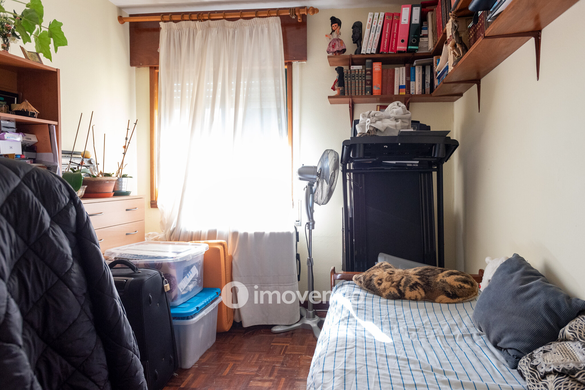 Apartamento T4, perto dos acessos ao centro do Porto, em Canidelo