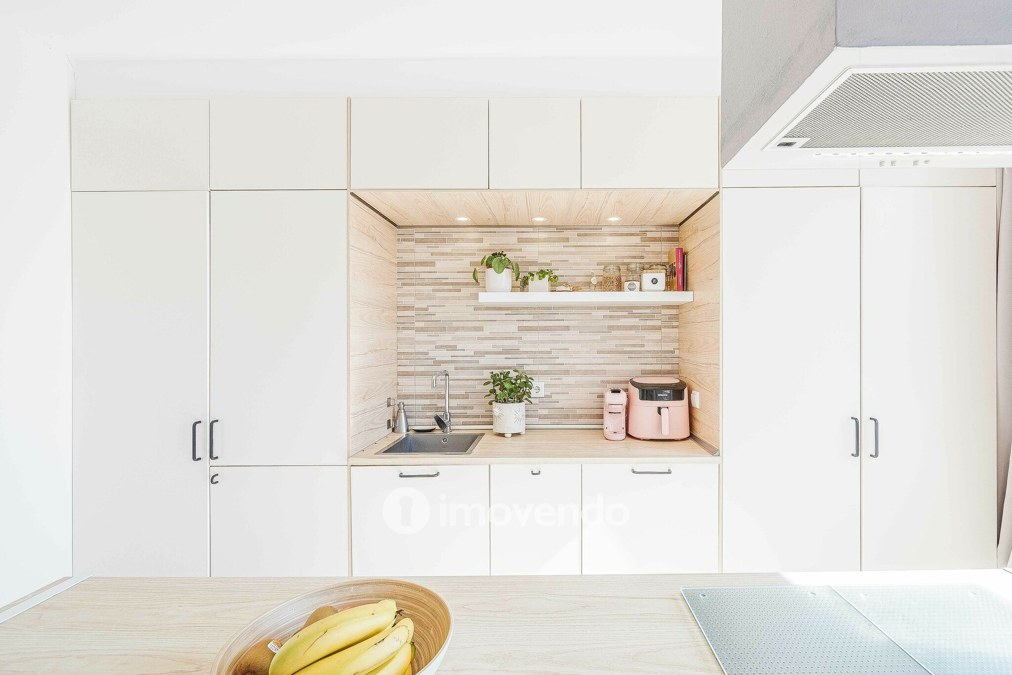Apartamento T2, totalmente remodelado, em Queluz