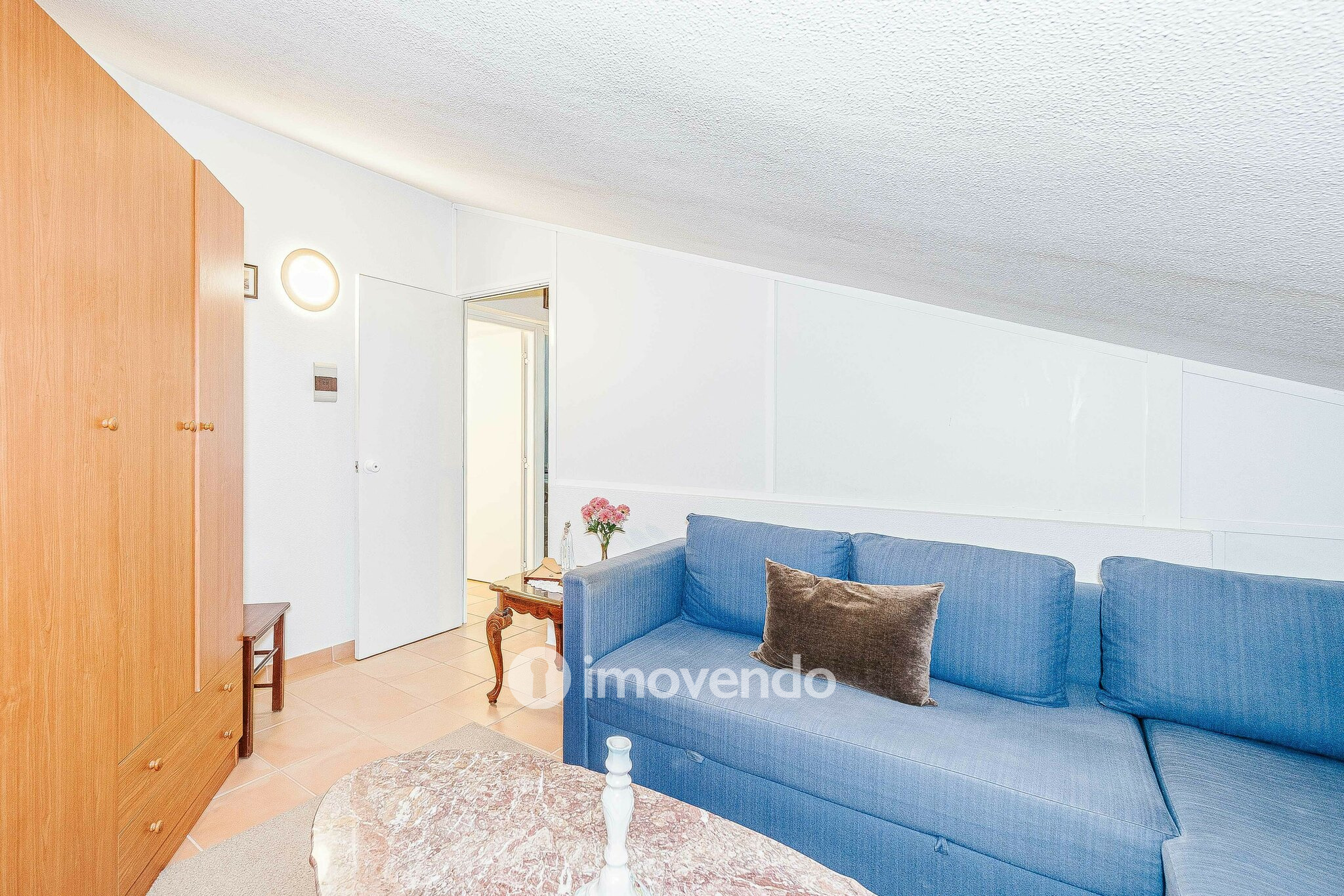 Moradia isolada T2+2, com garagem e jardim, em Azeitão