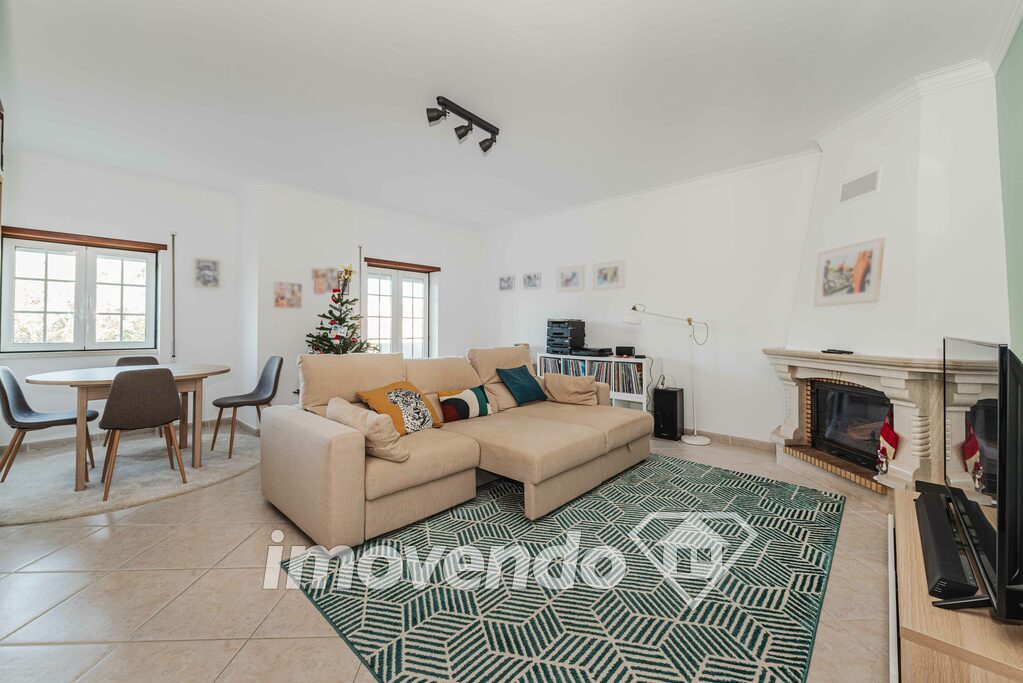 Apartamento T5 em Alcochete, Setúbal com 120 m<sup>2</sup> por 375.000